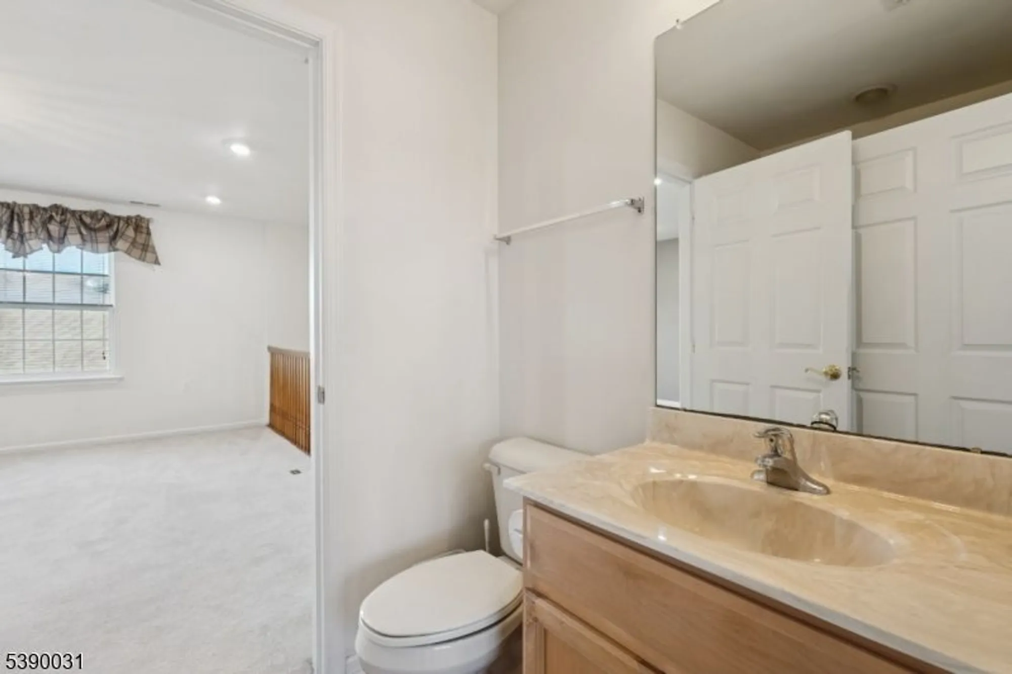 Property Slideshow image 22 of 42 | 29 medici dr, Somerset, NJ, 08873