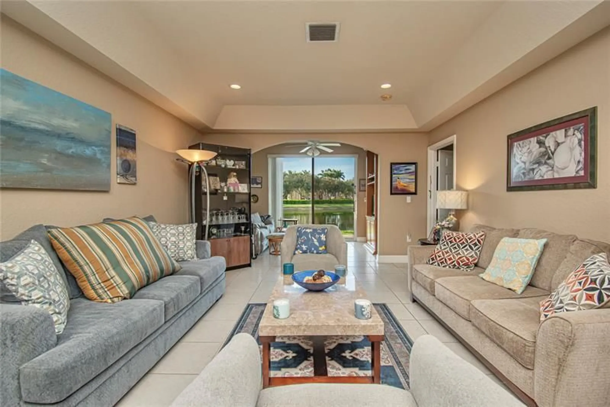 Property Slideshow image 9 of 34 | 12611 crystal pointe dr c, Boynton Beach, FL, 33437