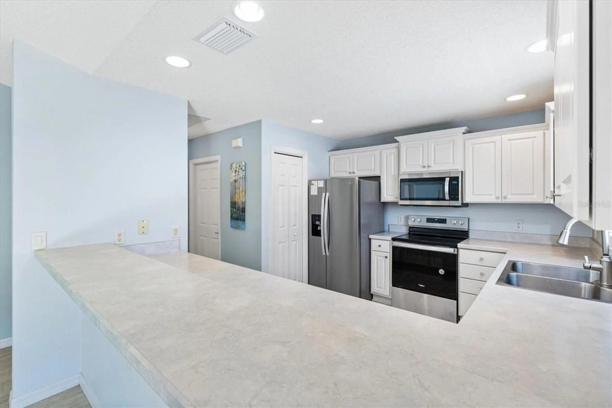 Property Slideshow image 9 of 39 | 16615 se 85th langham ct, The Villages, FL, 32162