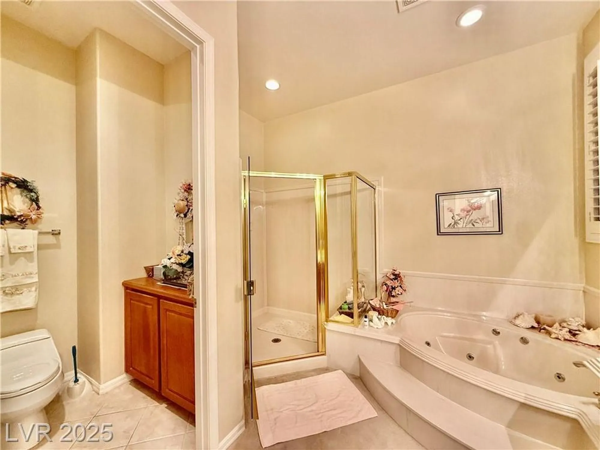 Property Slideshow image 33 of 51 | 2851 scotts valley dr, Henderson, NV, 89052