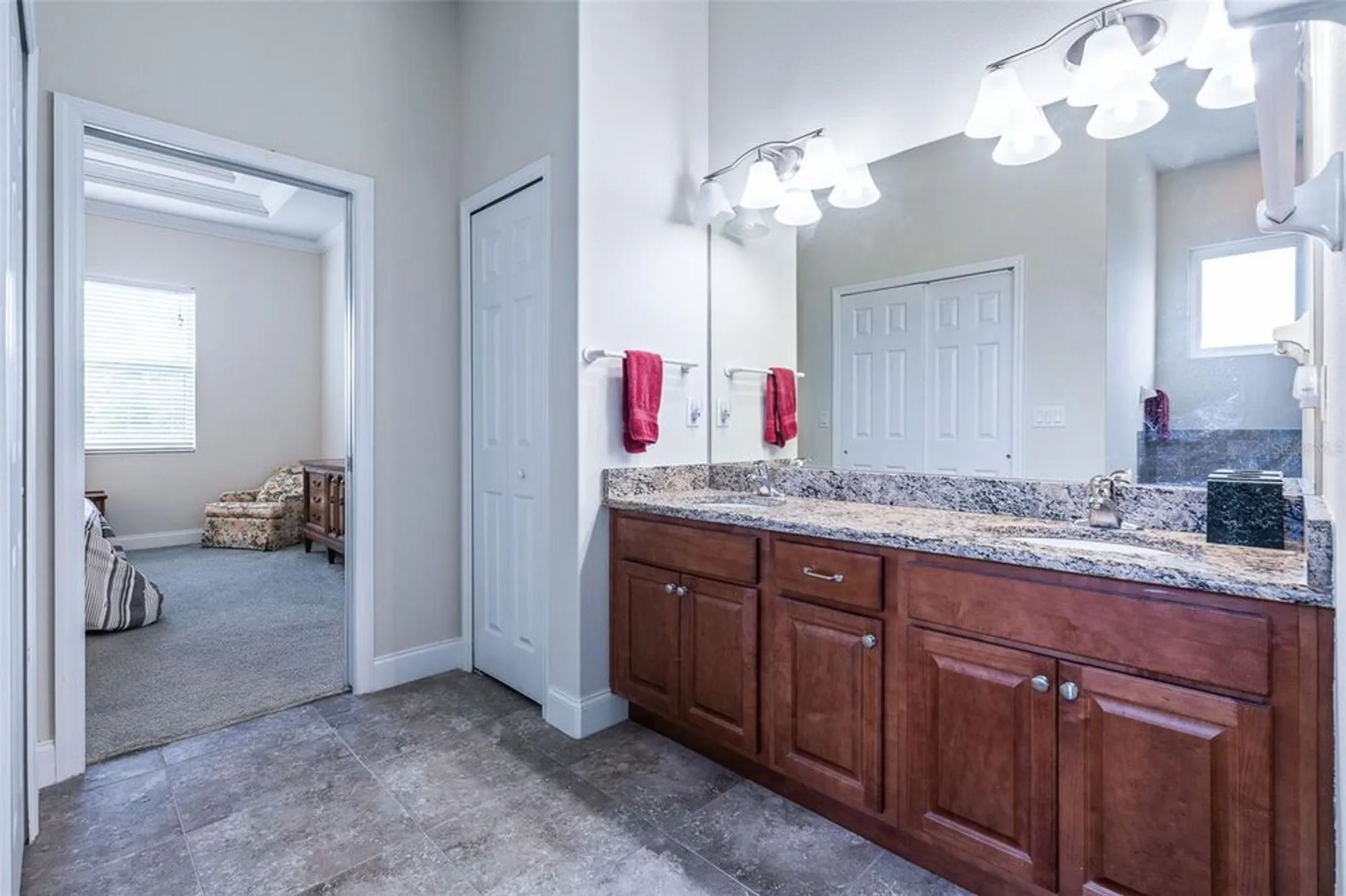 Property Slideshow image 25 of 55 | 1510 kinnard dr, Ormond Beach, FL, 32174