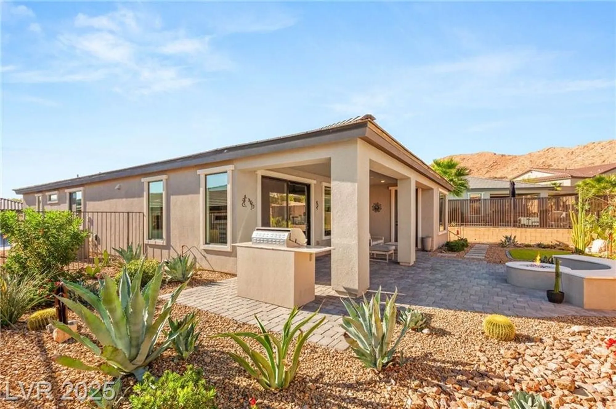Property Slideshow image 23 of 38 | 14 summer agave ave, Henderson, NV, 89011