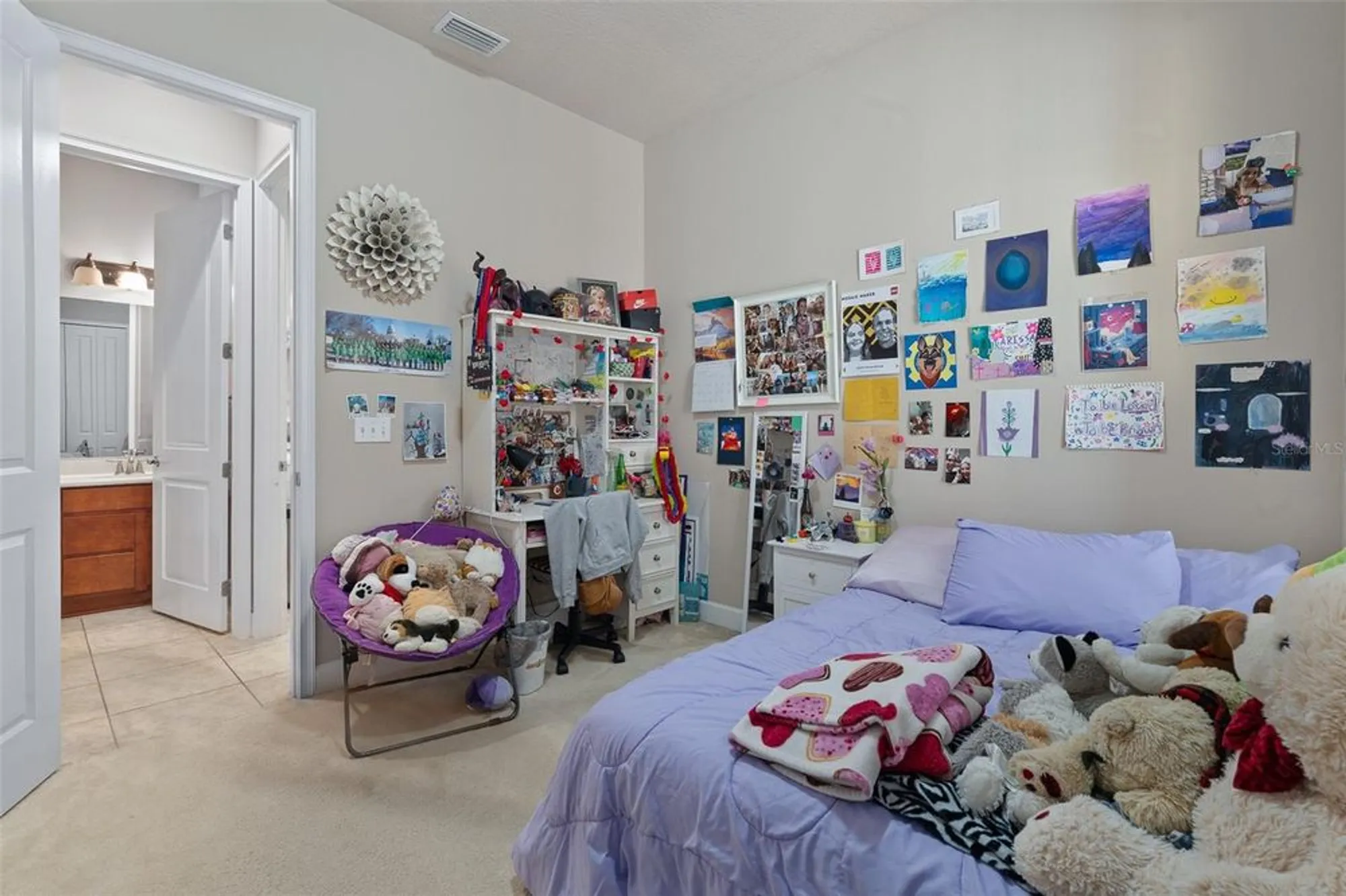 Property Slideshow image 29 of 51 | 1047 kilkenny ln, Ormond Beach, FL, 32174