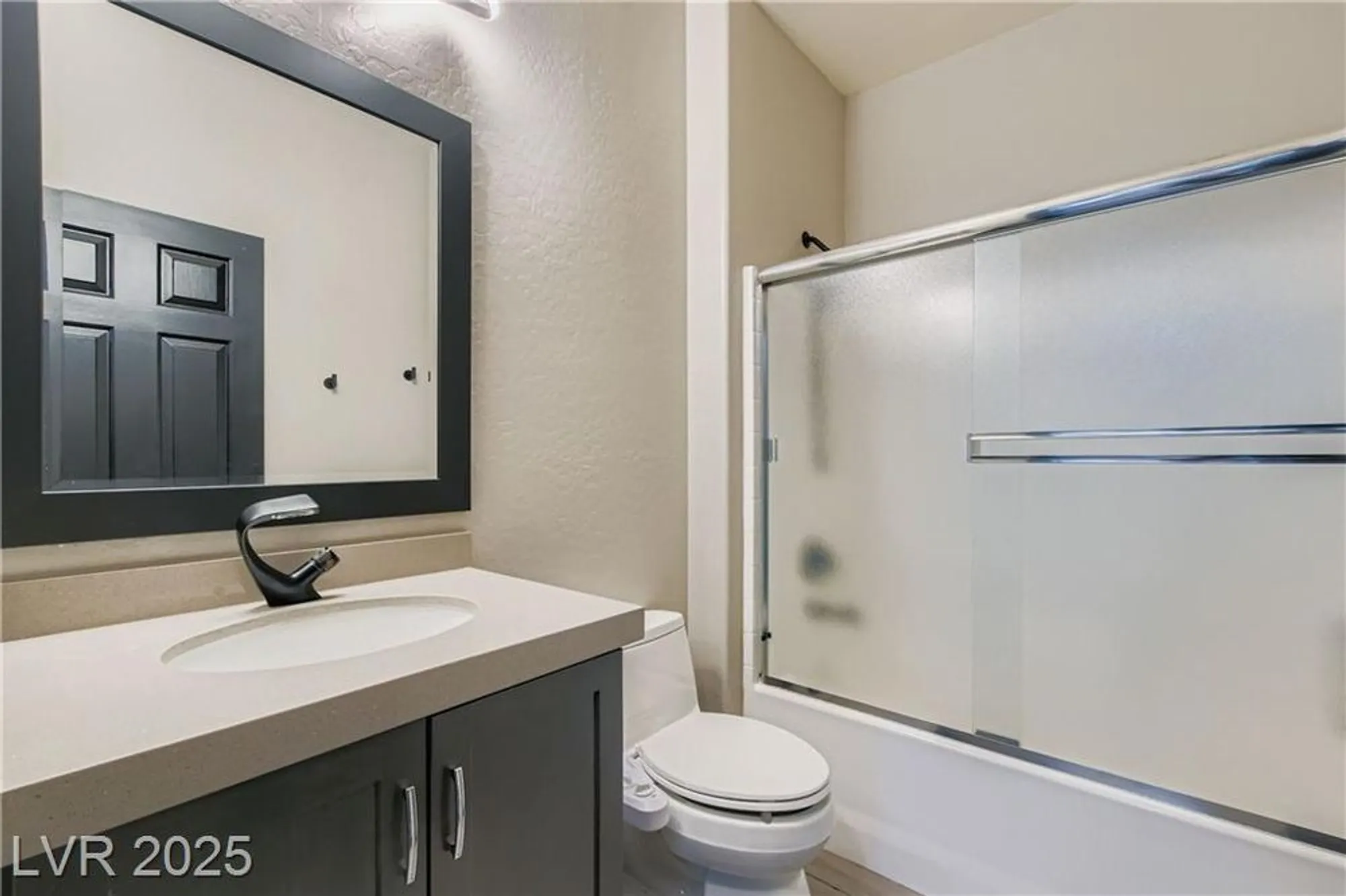 Property Slideshow image 23 of 53 | 7469 crested quail st, North Las Vegas, NV, 89084