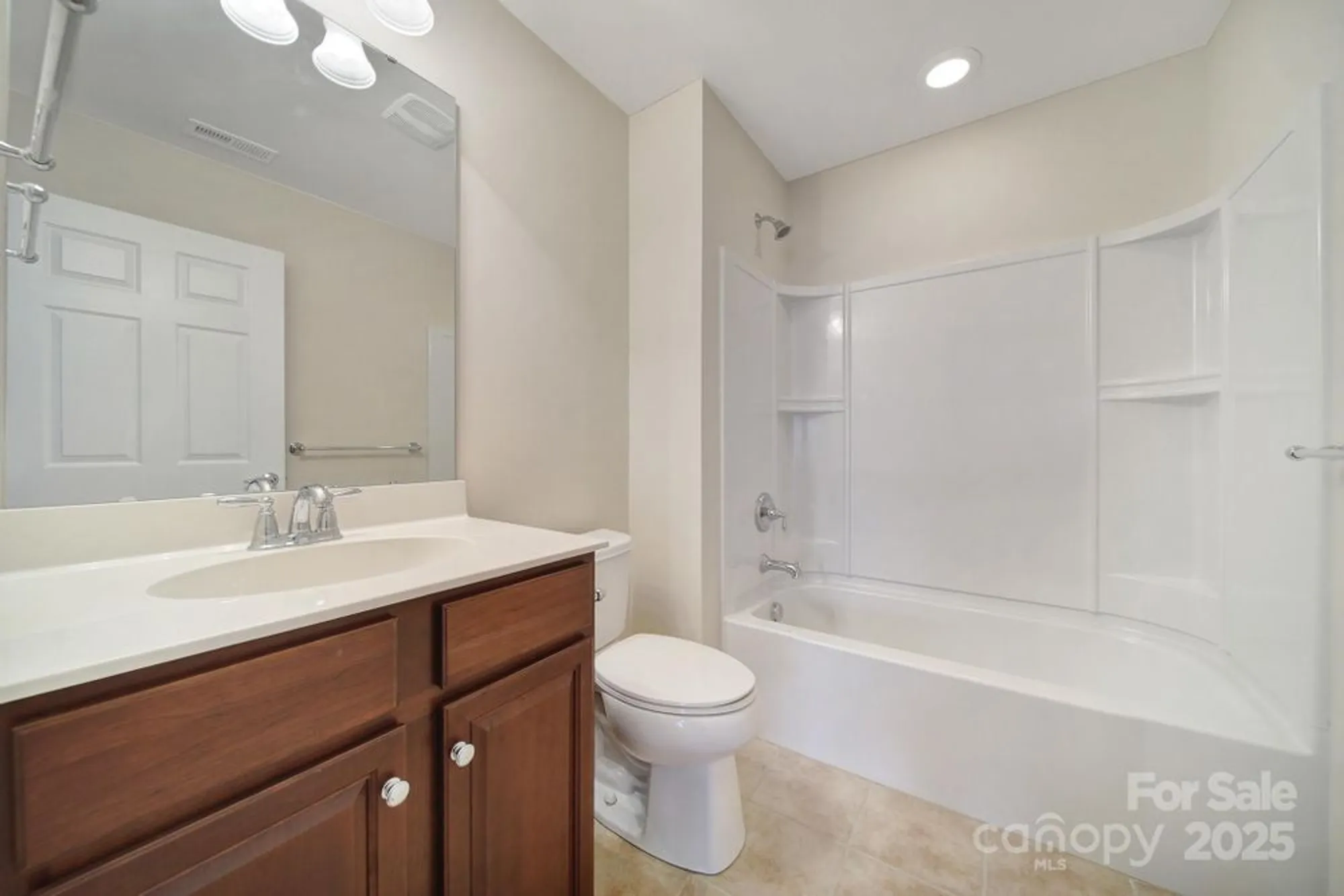 Property Slideshow image 28 of 48 | 1024 mesa verde dr, Fort Mill, SC, 29707