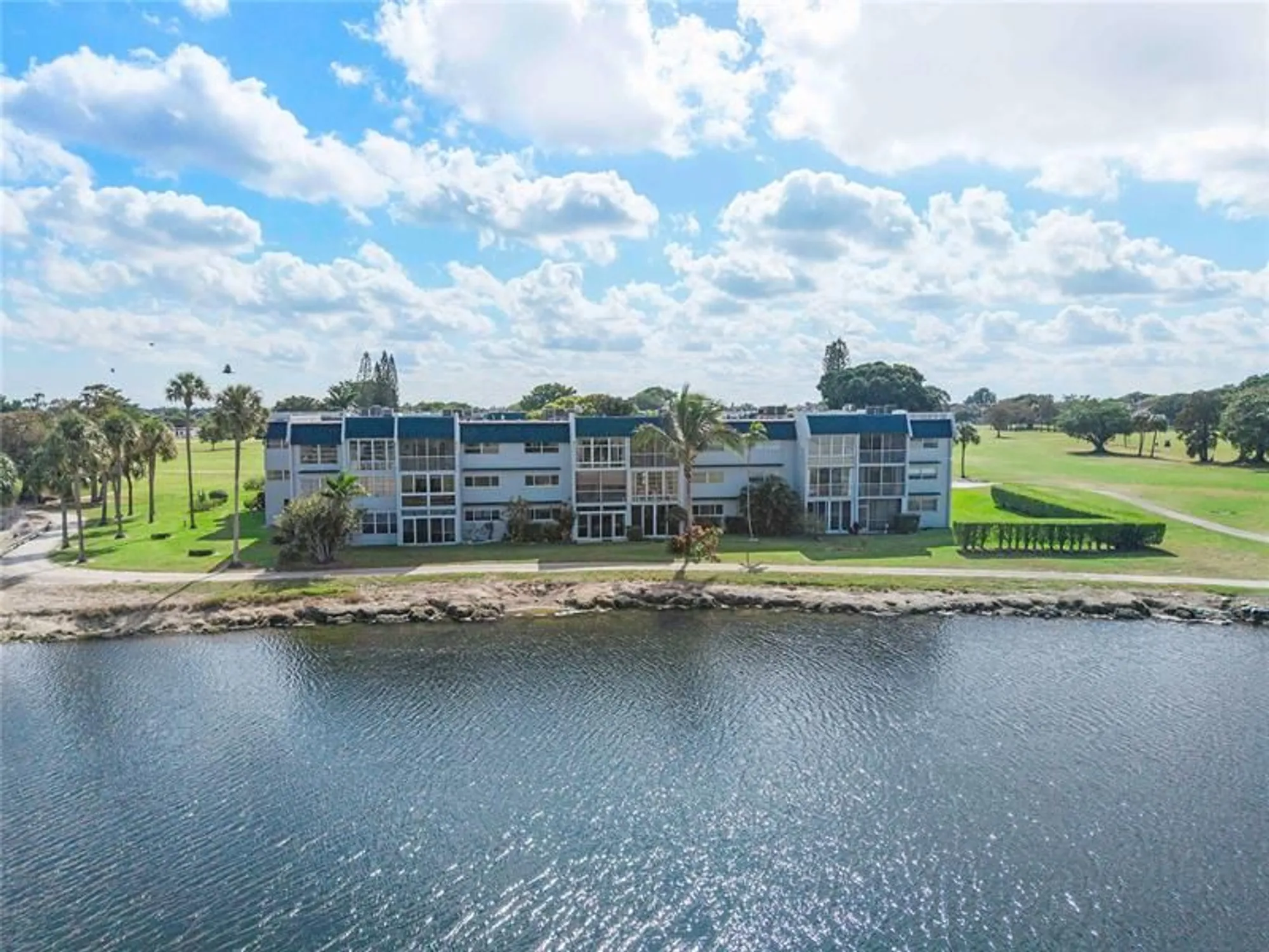 Property Slideshow image 1 of 31 | 7807 golf circle dr 211, Margate, FL, 33063