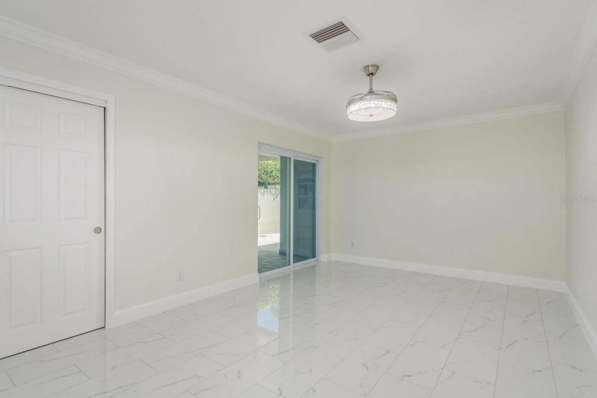 Property Slideshow image 24 of 62 | 417 boca ciega point blvd n # 417, St Petersburg, FL, 33708
