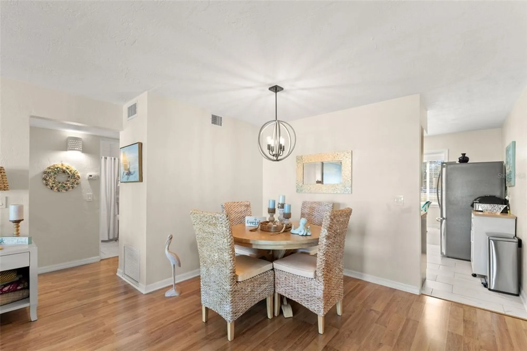 Property Slideshow image 9 of 35 | 2461 canadian way 27, Clearwater, FL, 33763