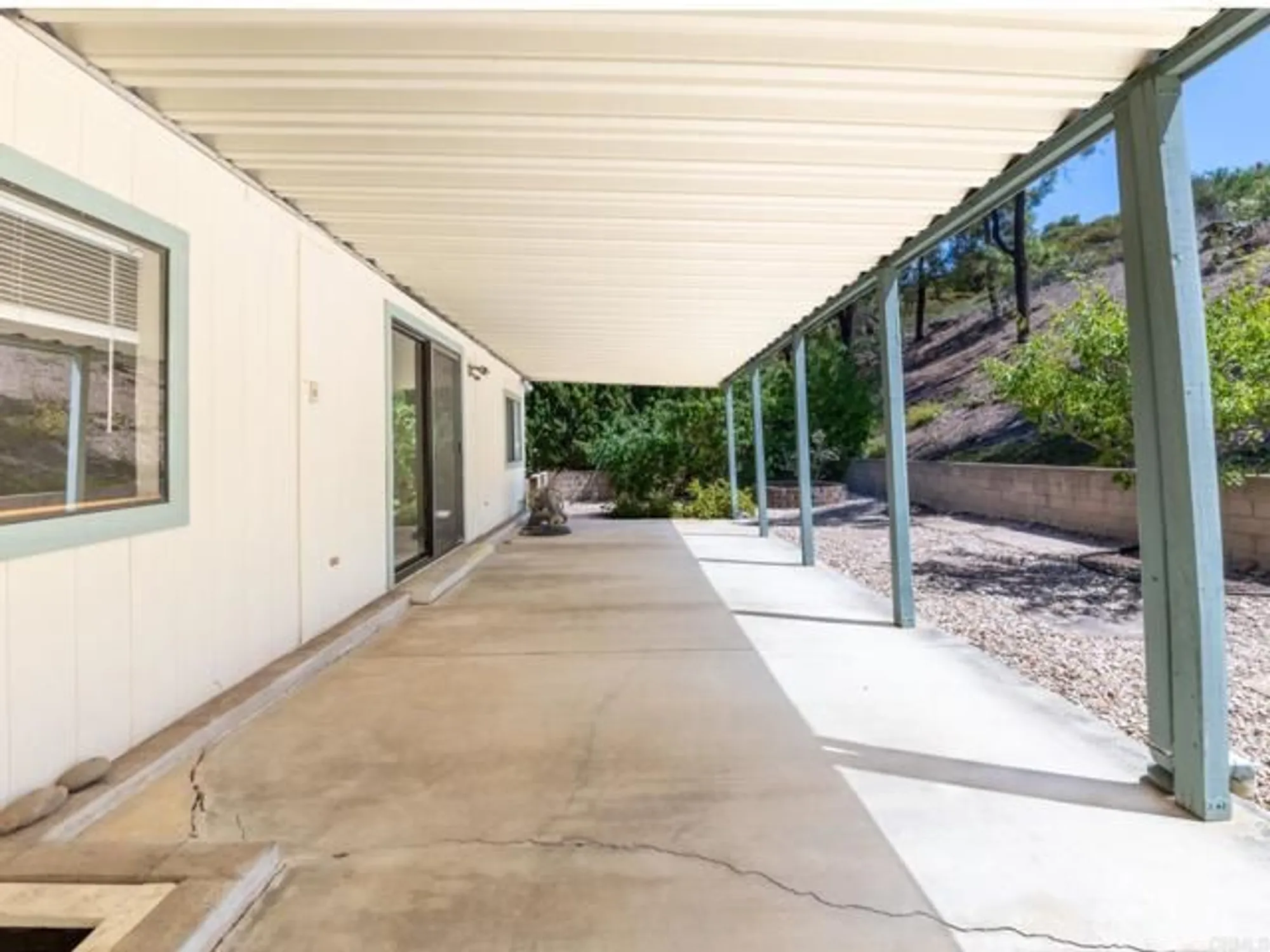 Property Slideshow image 26 of 37 | 2289 bryant dr, Carlsbad, CA, 92008