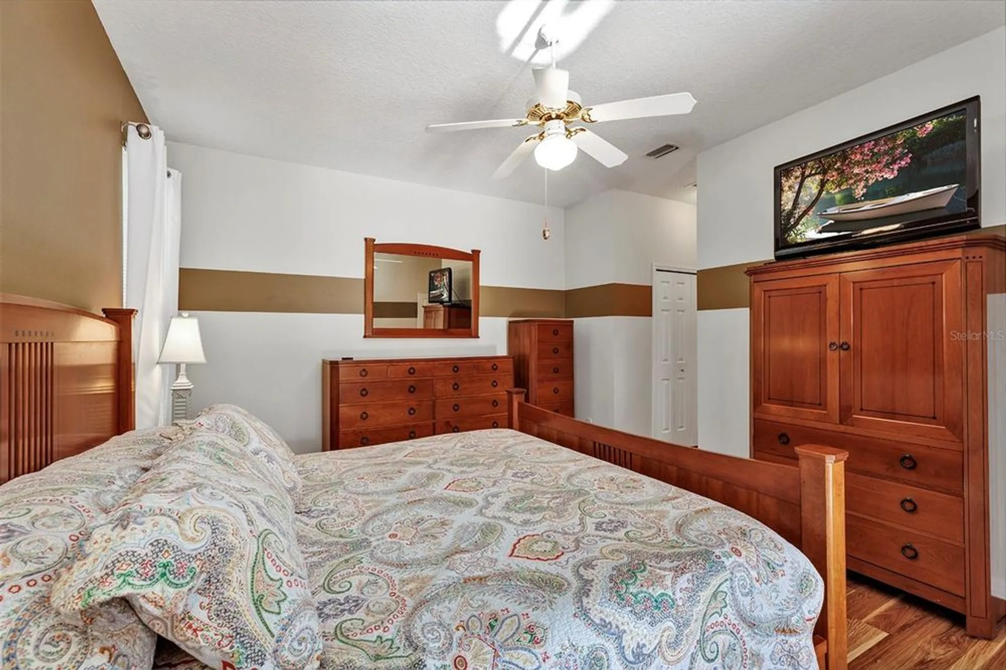 Property Slideshow image 24 of 73 | 5305 indian ocean loop, Tavares, FL, 32778