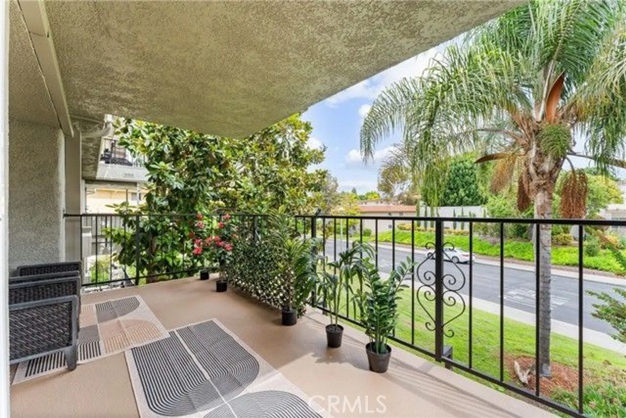 Property Slideshow image 34 of 47 | 2f w via, Laguna Woods, CA, 92637