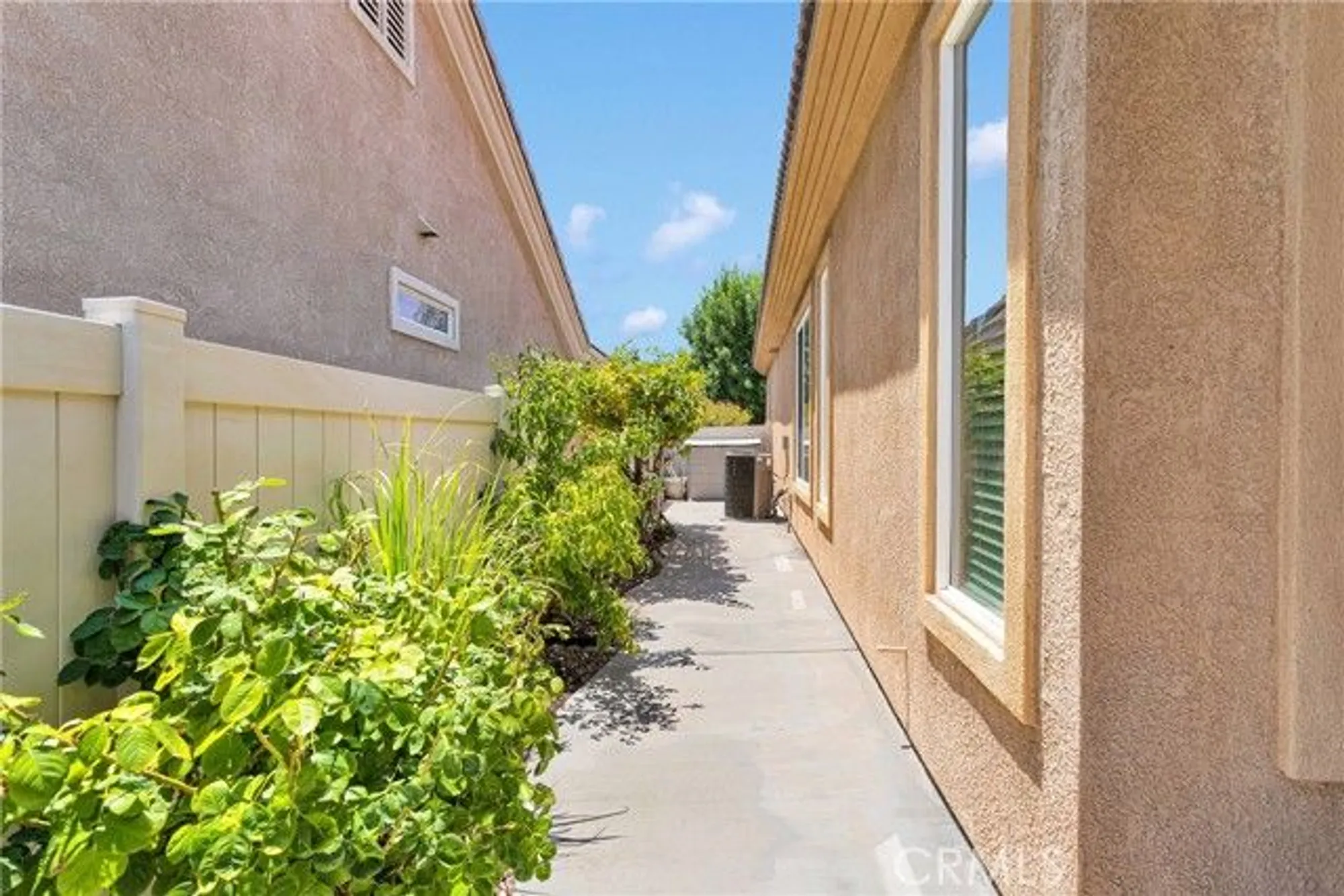 Property Slideshow image 28 of 41 | 10577 bridge haven rd, Apple Valley, CA, 92308