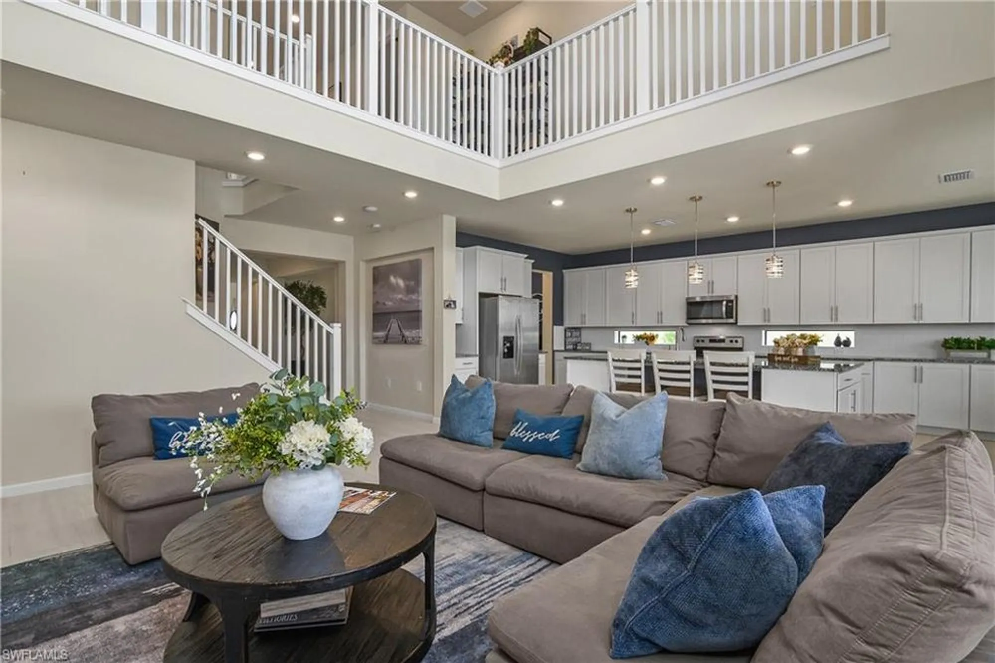 Property Slideshow image 6 of 50 | 17628 kinzie ln, Estero, FL, 33928