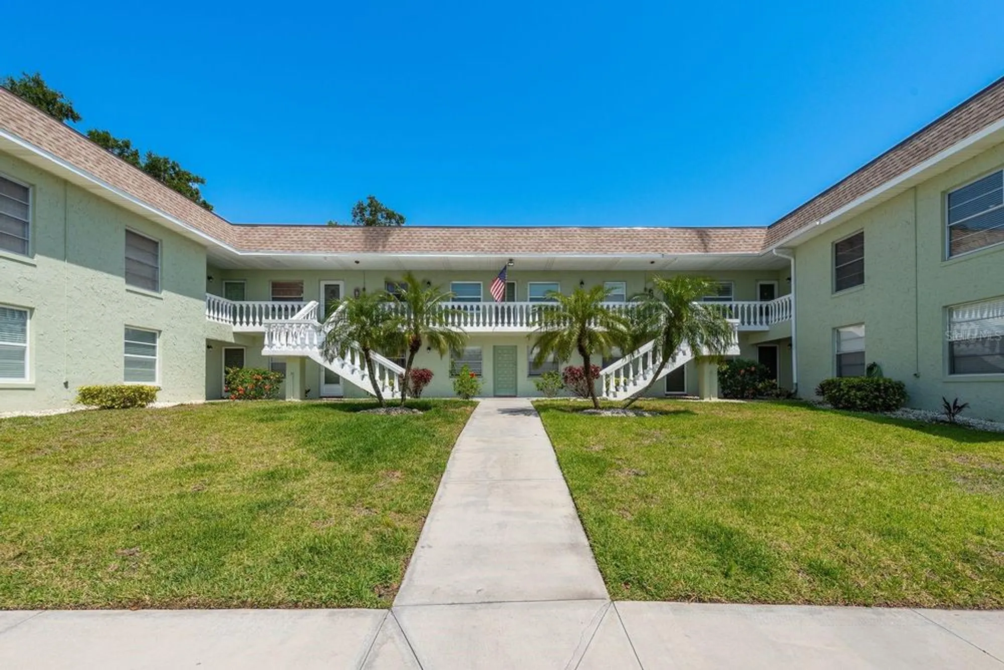 Property Slideshow image 1 of 18 | 1250 s pinellas ave apt 214, Tarpon Springs, FL, 34689