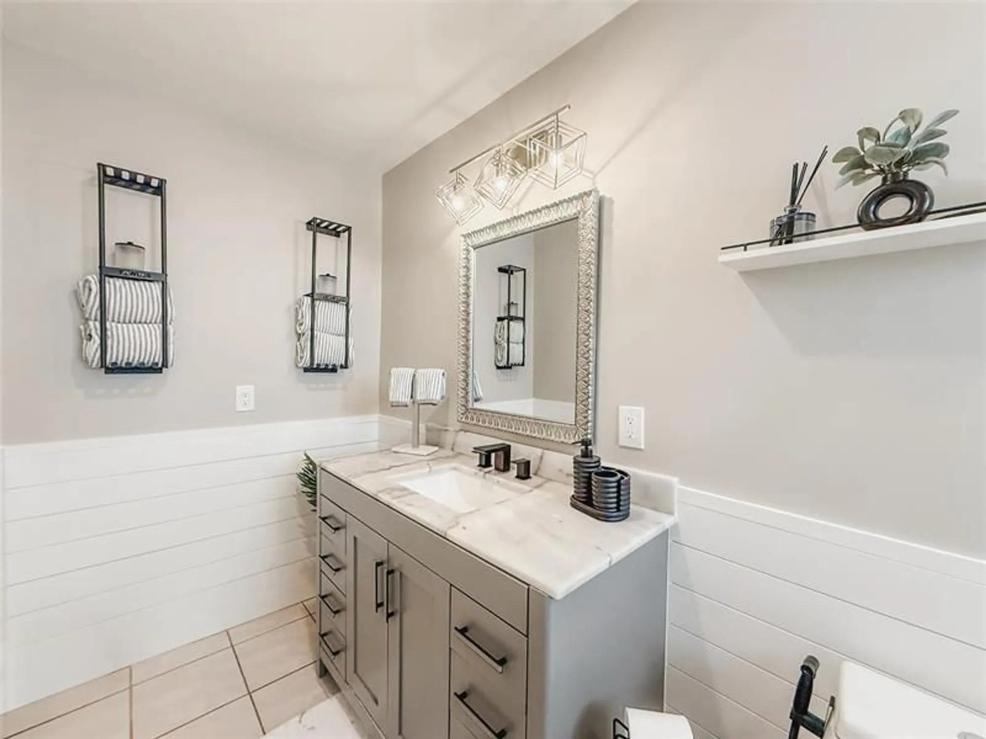 Property Slideshow image 21 of 41 | 755 nw 74th way, Margate, FL, 33063