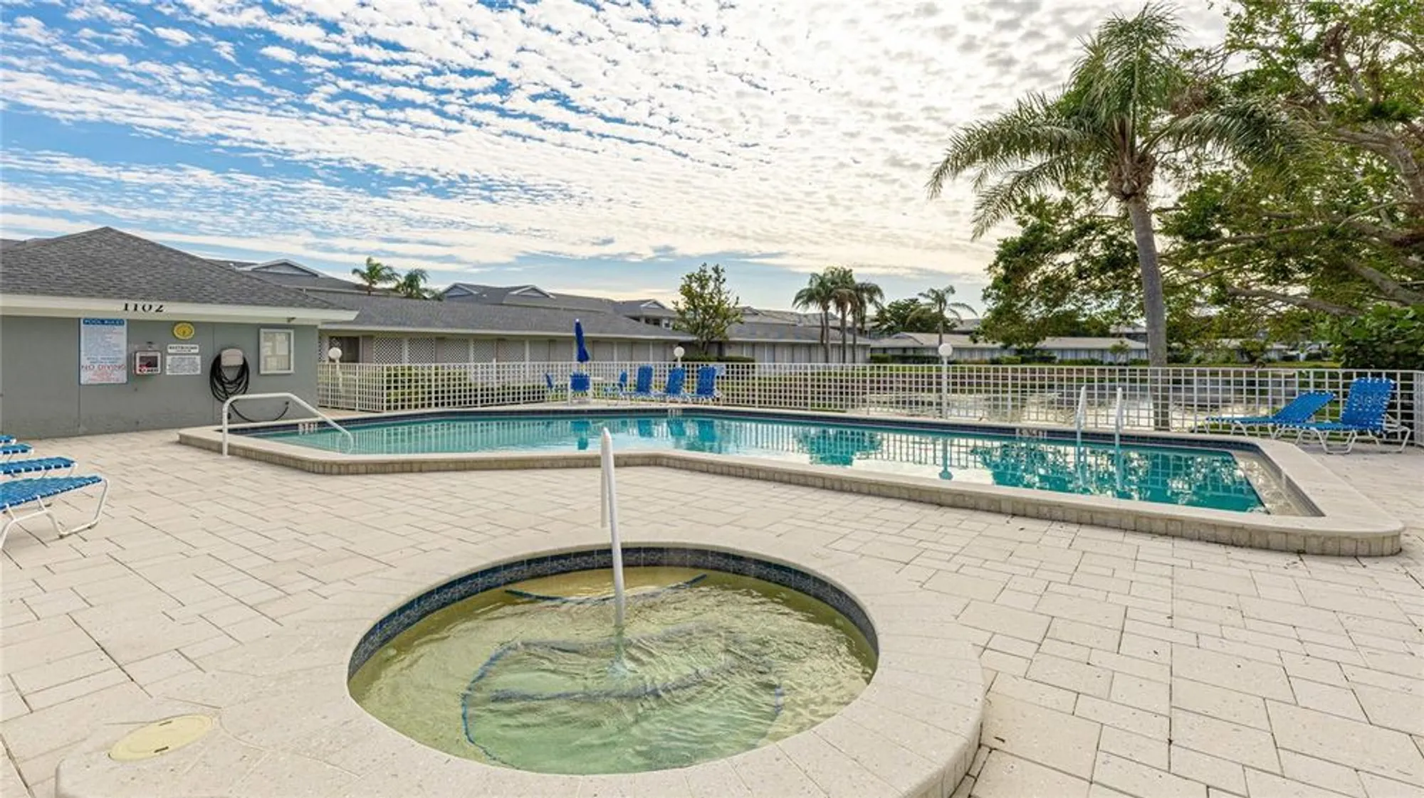 Property Slideshow image 40 of 73 | 1109 edgewater cir # 1109, Bradenton, FL, 34209