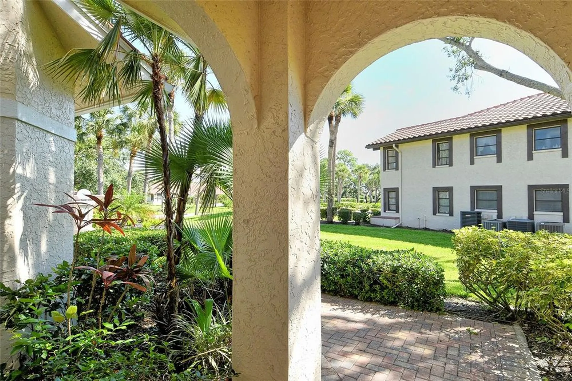 Property Slideshow image 3 of 34 | 5598 golf pointe dr unit a-1, Sarasota, FL, 34243