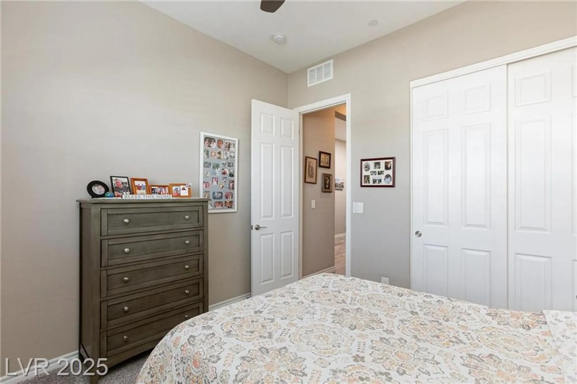 Property Slideshow image 22 of 57 | 517 open hill ave, Henderson, NV, 89011