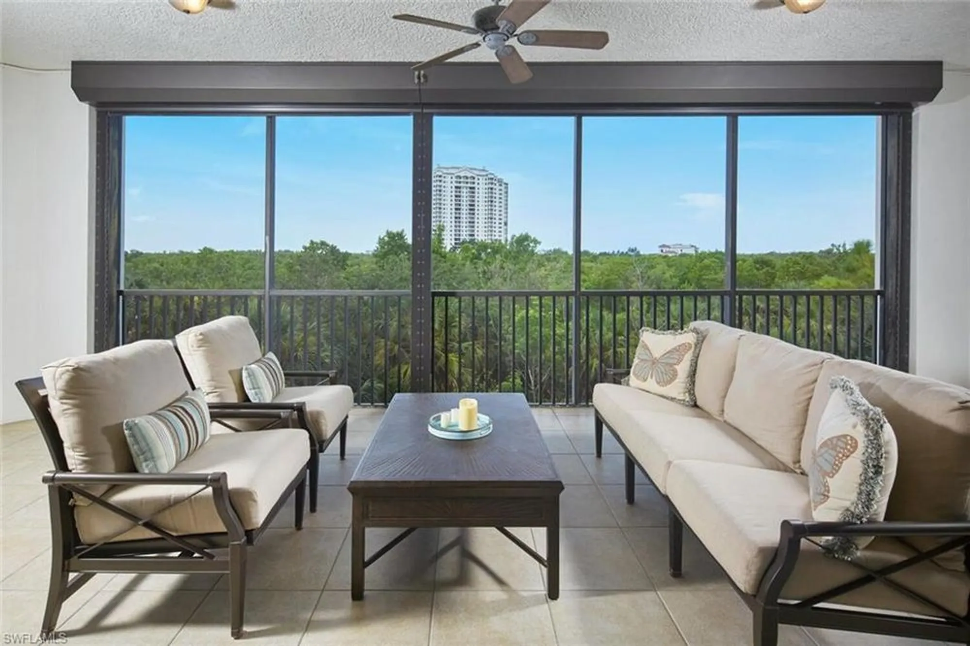 Property Slideshow image 16 of 22 | 24031 via castella dr 1203, Bonita Springs, FL, 34134