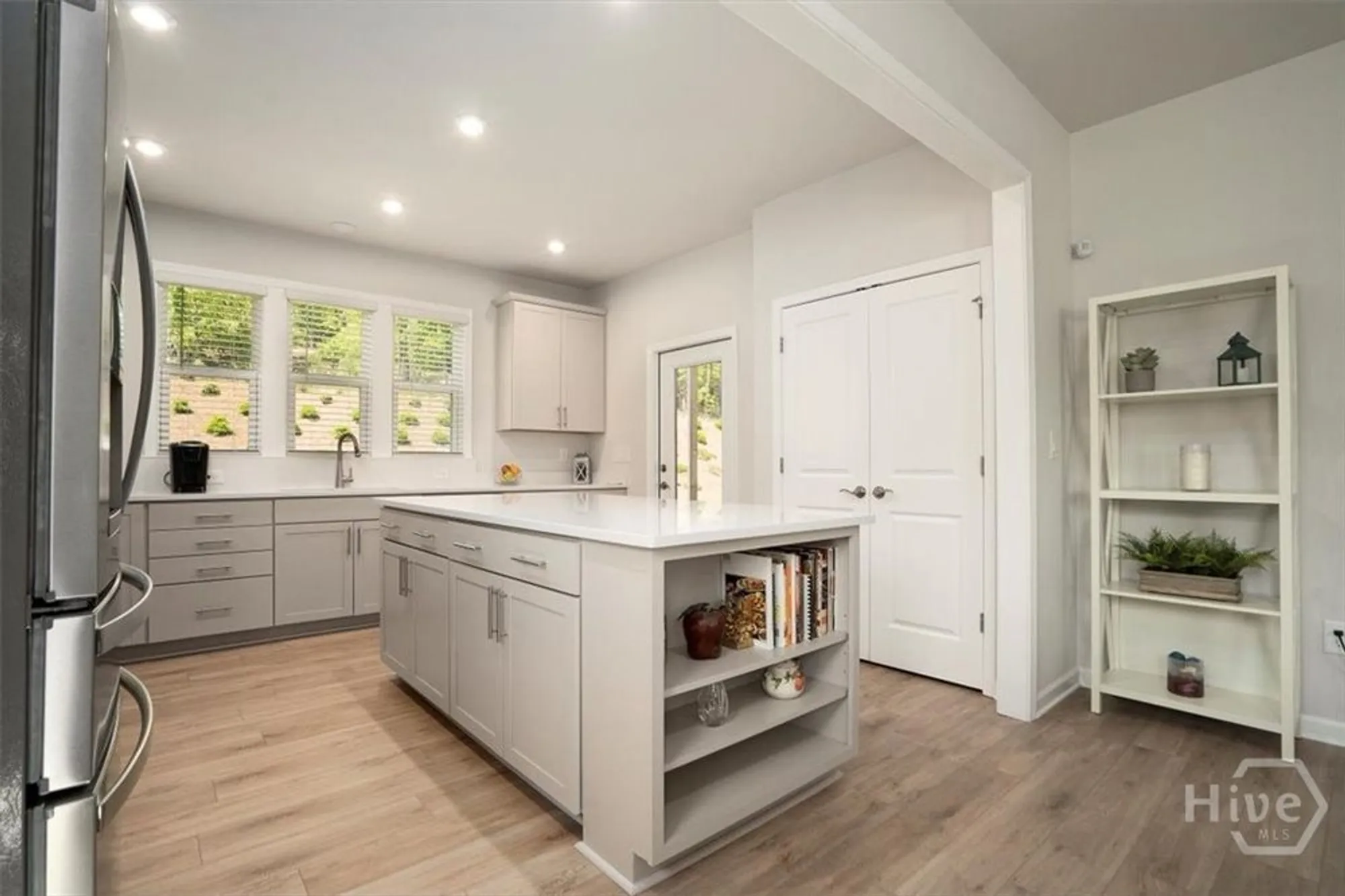 Property Slideshow image 10 of 56 | 1260 starboard way, Greensboro, GA, 30642