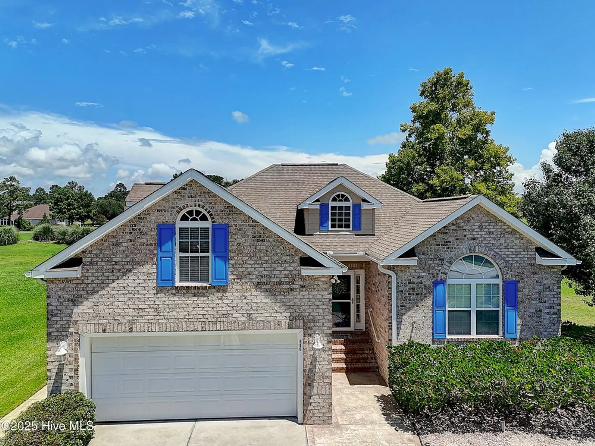 Property Slideshow image 2 of 51 | 186 ravennaside dr, Calabash, NC, 28467