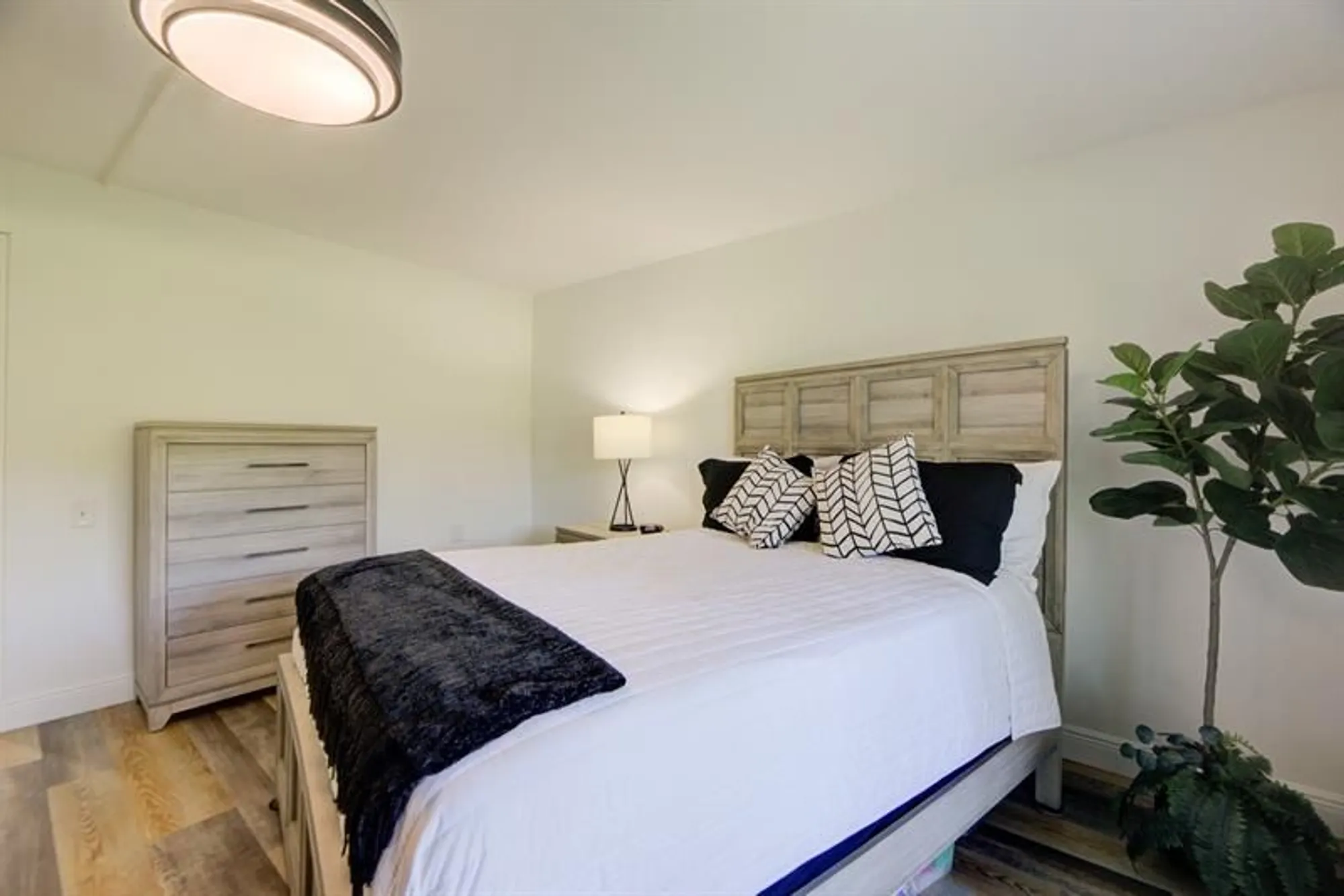 Property Slideshow image 19 of 30 | 4502 martinique way e1, Coconut Creek, FL, 33066