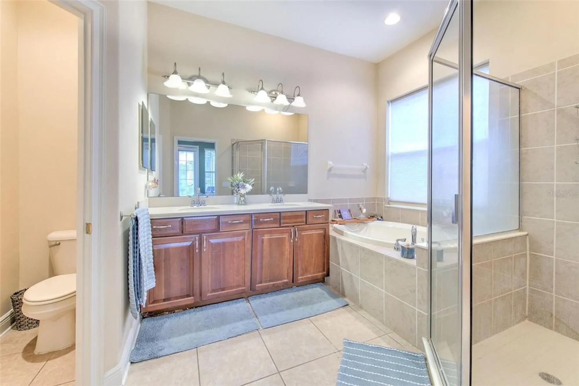Property Slideshow image 35 of 69 | 406 manns harbor dr, Apollo Beach, FL, 33572