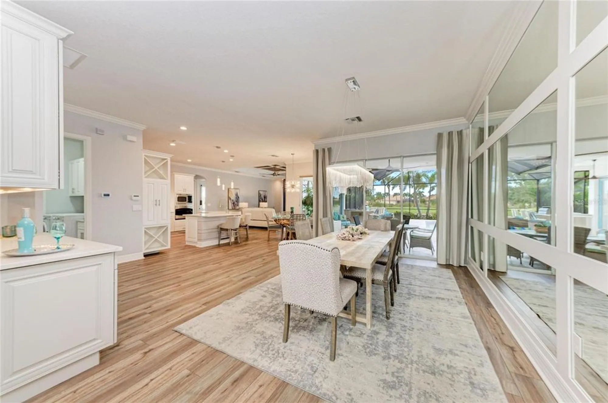 Property Slideshow image 4 of 93 | 8201 heritage grand pl, Bradenton, FL, 34212