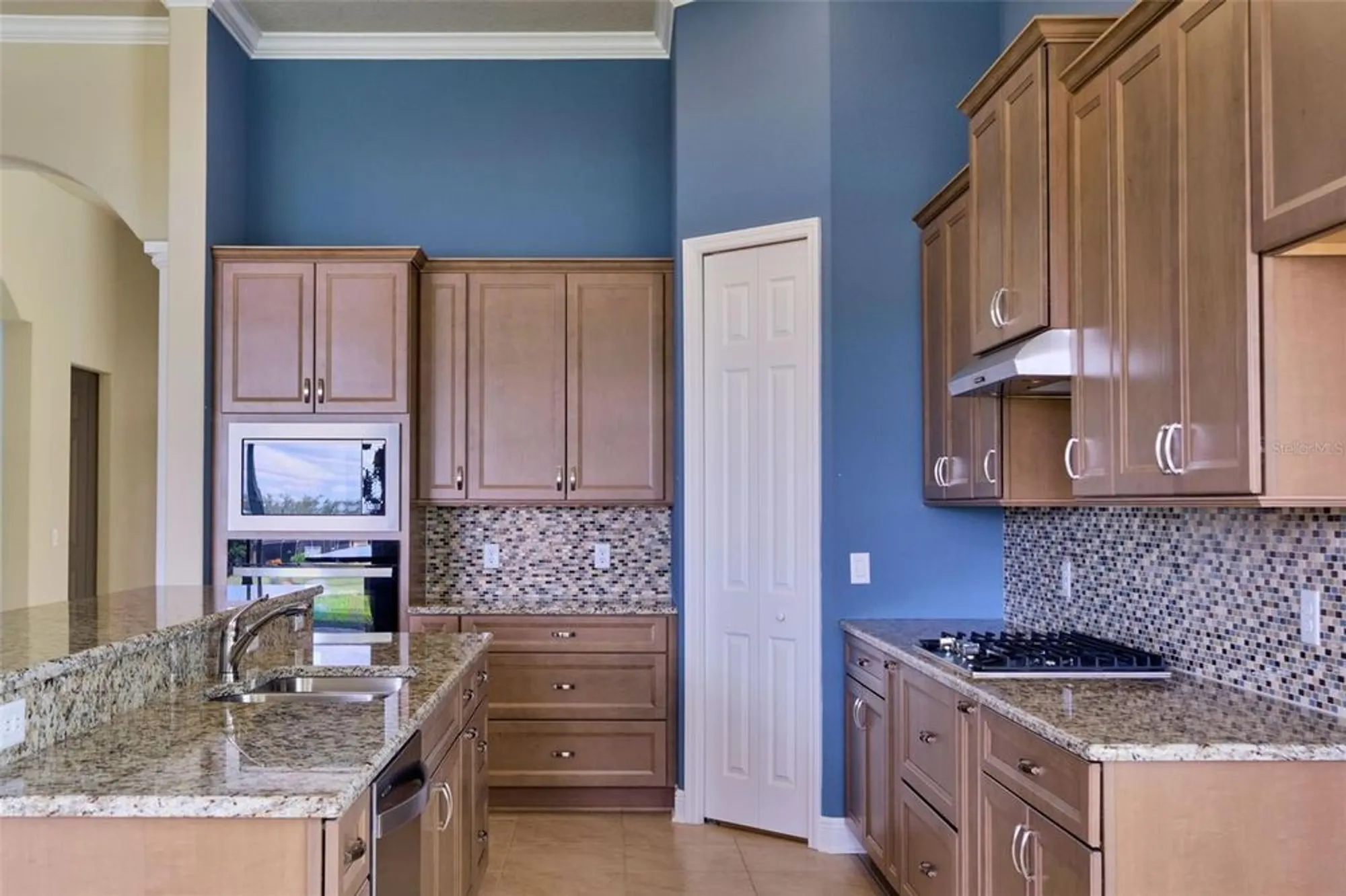 Property Slideshow image 11 of 36 | 1363 w greenmeadow path, Hernando, FL, 34442