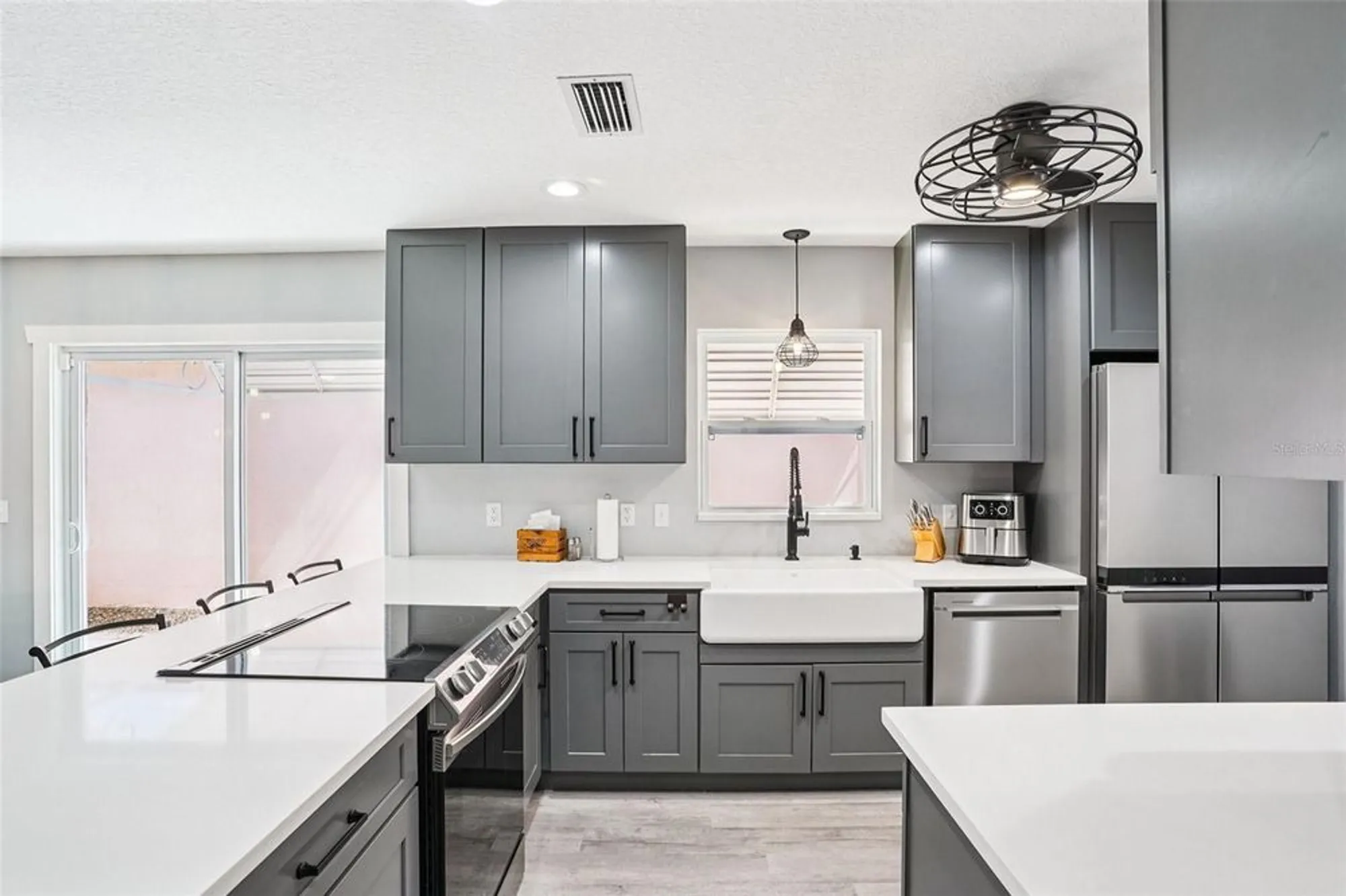 Property Slideshow image 8 of 37 | 809 alvarado pl, The Villages, FL, 32159