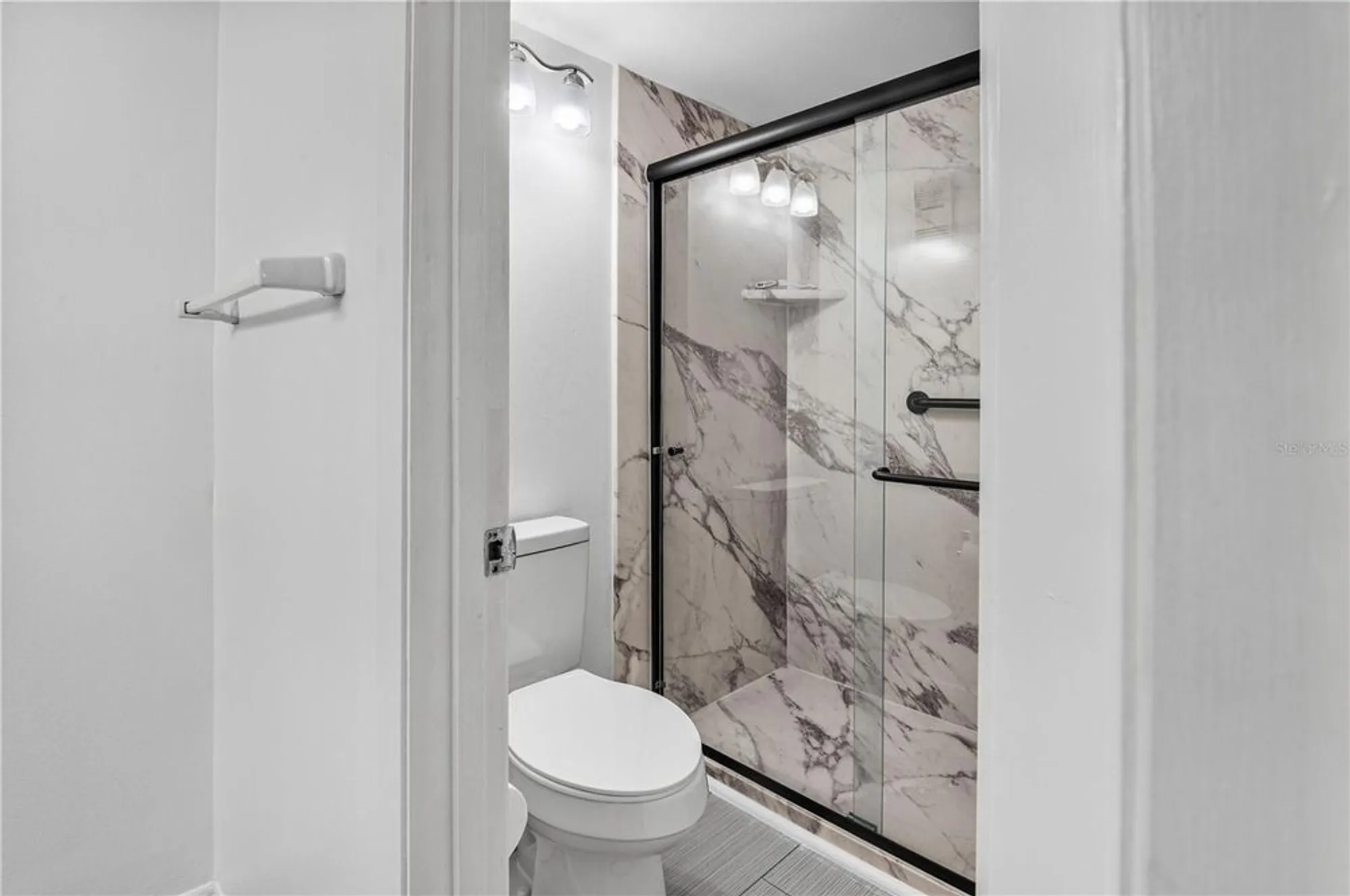 Property Slideshow image 11 of 23 | 14130 rosemary ln apt 4313, Largo, FL, 33774