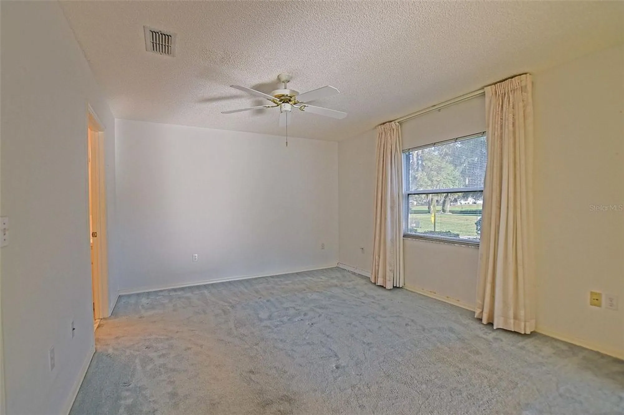 Property Slideshow image 18 of 27 | 10046 se 175th st, Summerfield, FL, 34491
