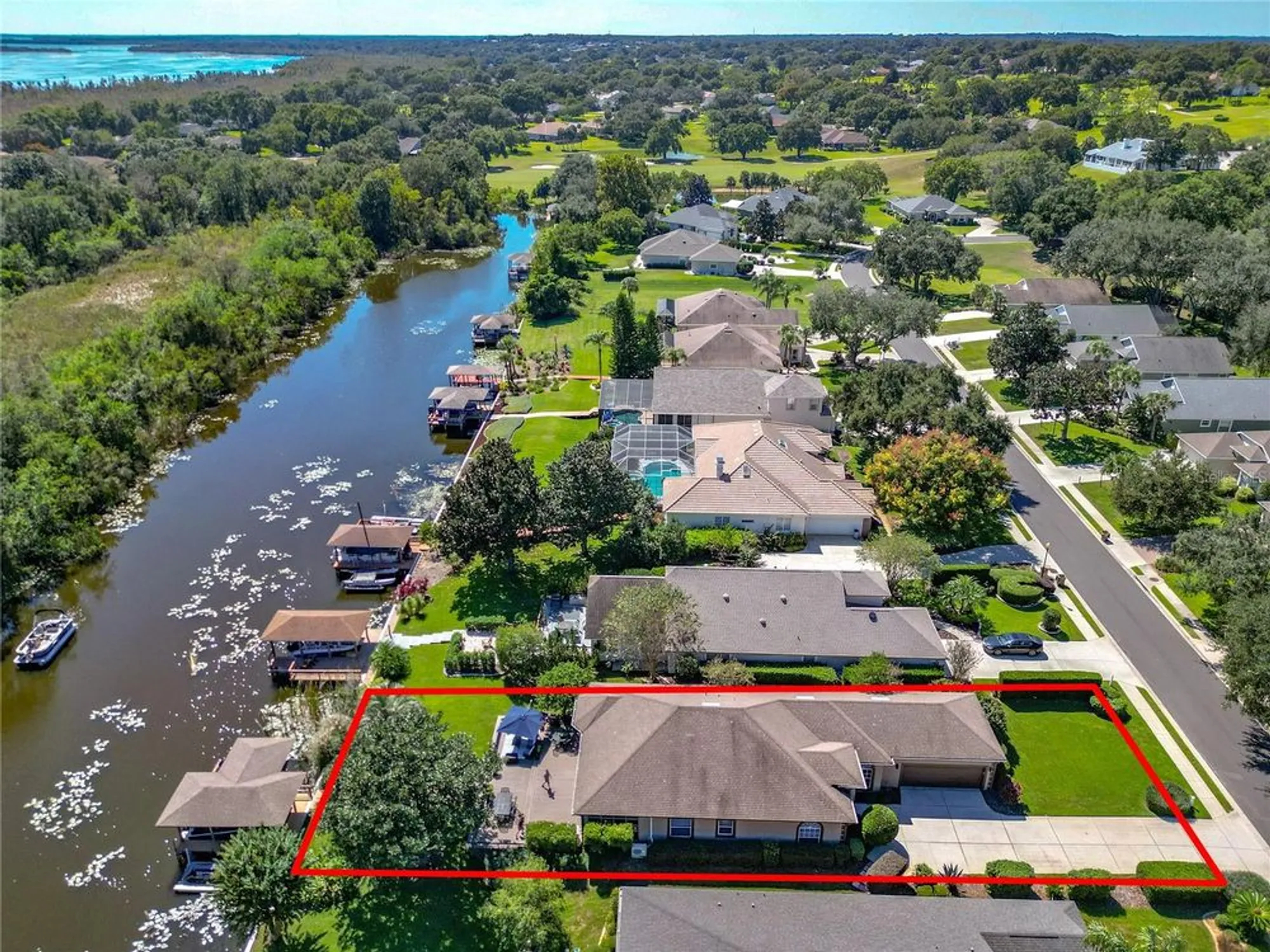 Property Slideshow image 40 of 50 | 6128 landings blvd, Lady Lake, FL, 32159