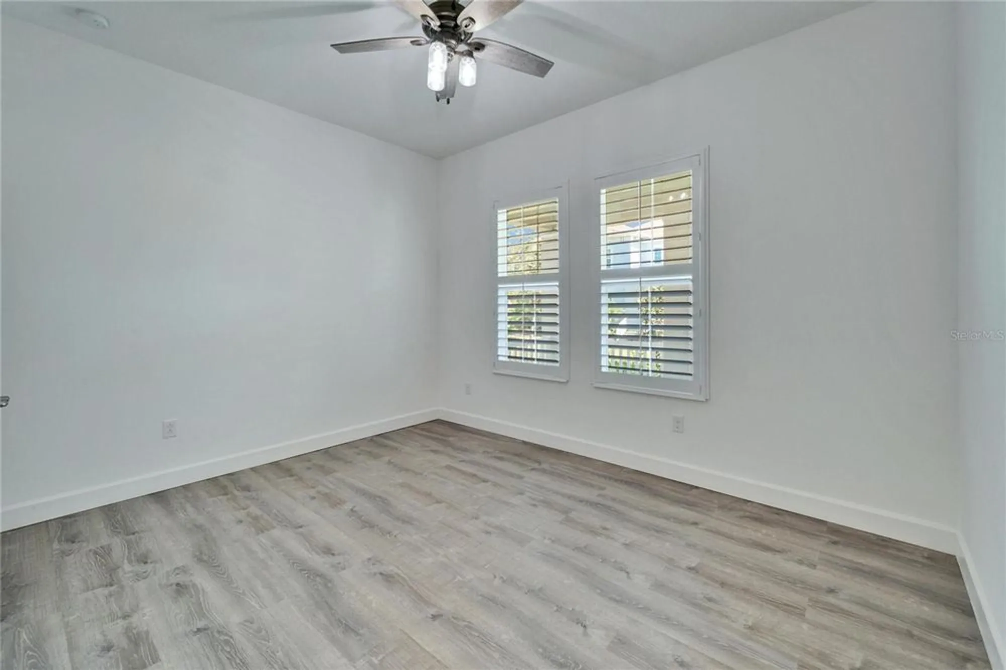 Property Slideshow image 28 of 61 | 729 winterside dr, Apollo Beach, FL, 33572