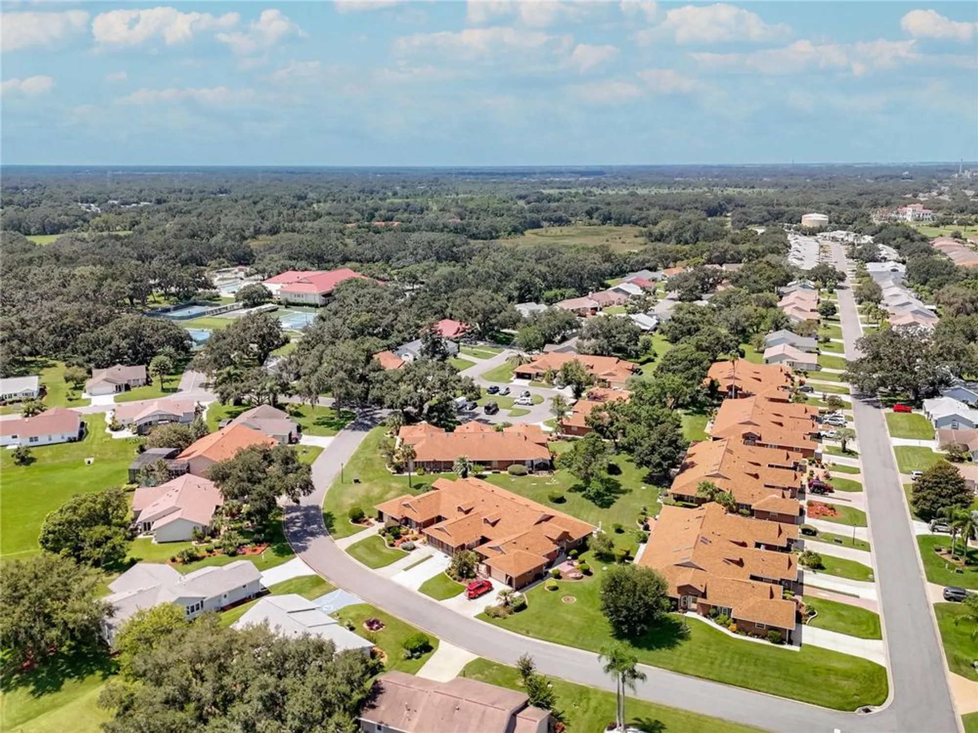 Property Slideshow image 49 of 55 | 5530 rosewall cir, Leesburg, FL, 34748