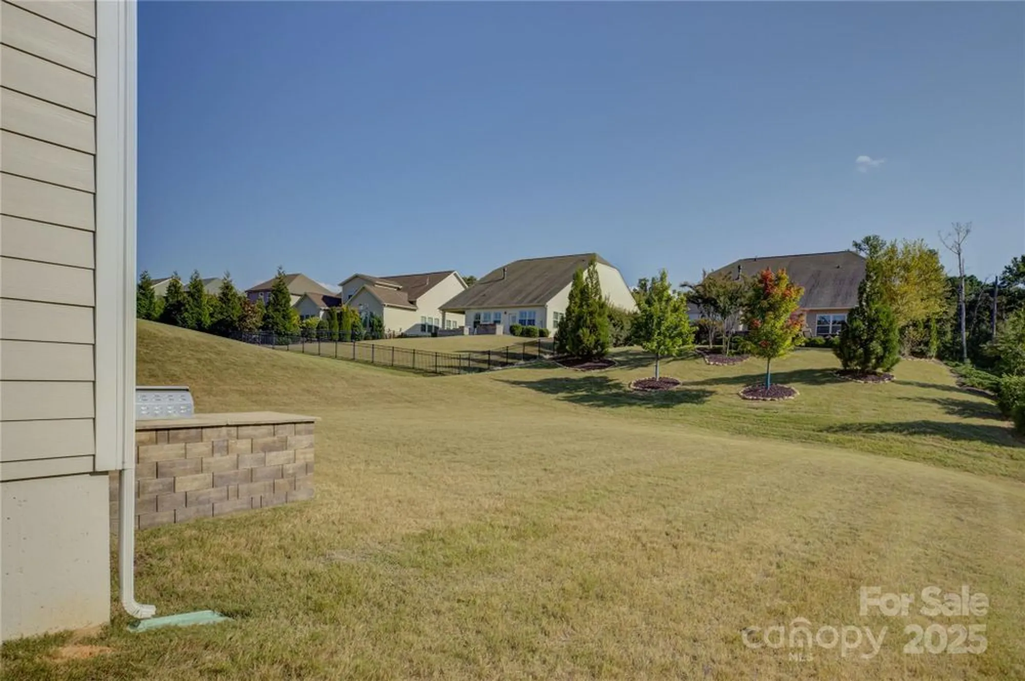 Property Slideshow image 47 of 48 | 15429 topanga dr, Charlotte, NC, 28278