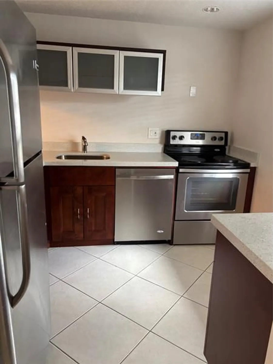 Property Slideshow image 2 of 31 | 601 nw 78th ter apt 107, Margate, FL, 33063