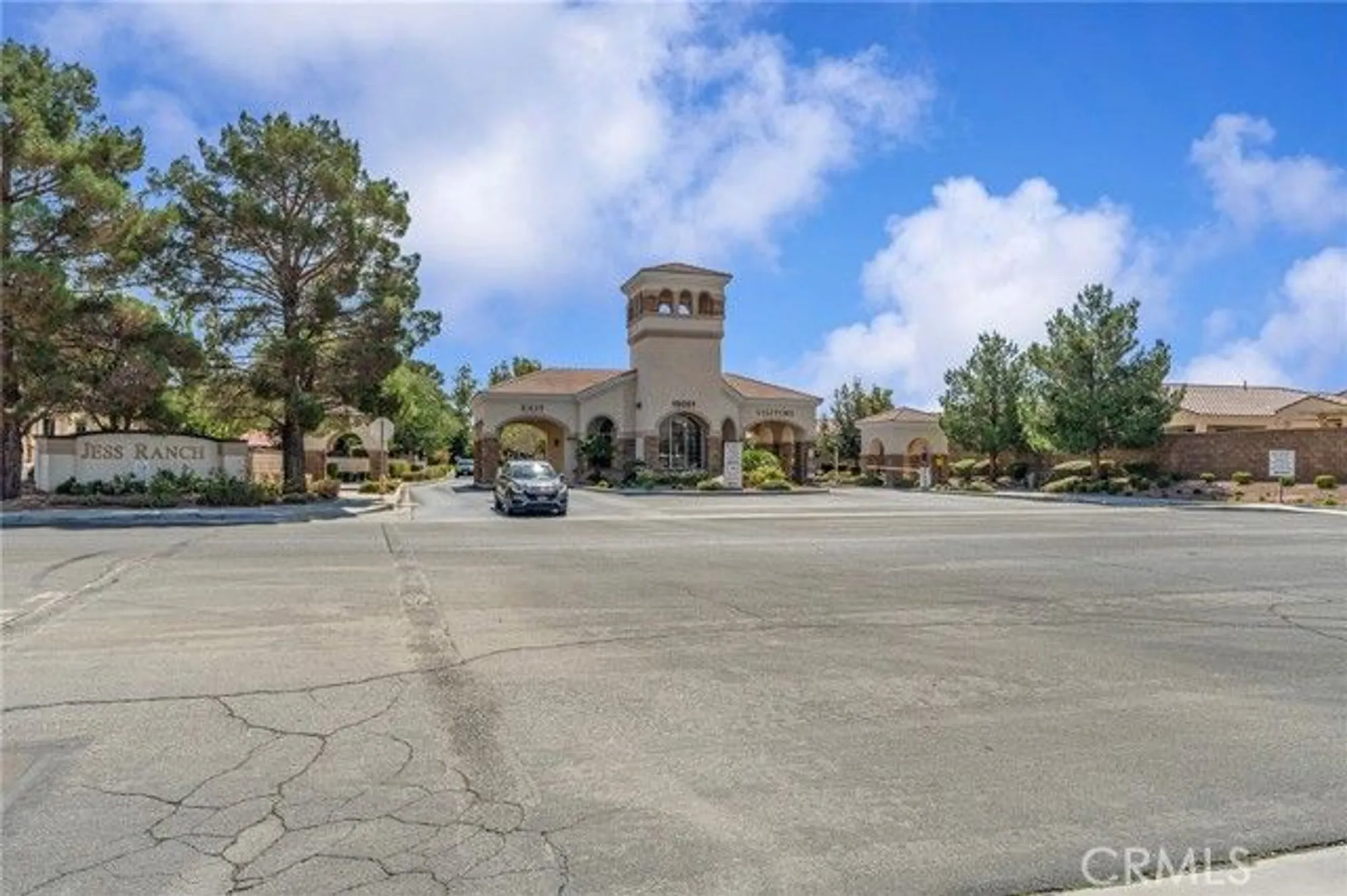 Property Slideshow image 14 of 49 | 18861 latigo st, Apple Valley, CA, 92308