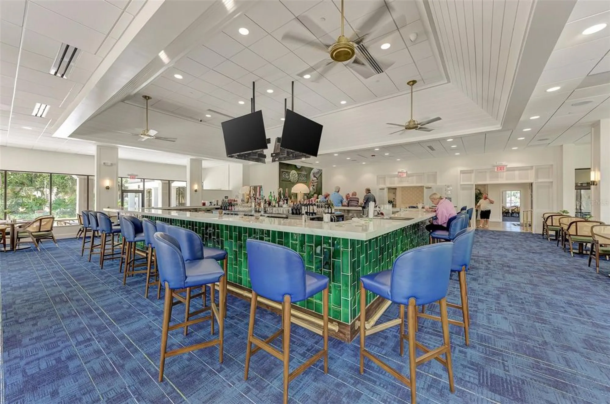 Property Slideshow image 85 of 99 | 15 fairway dr, Englewood, FL, 34223