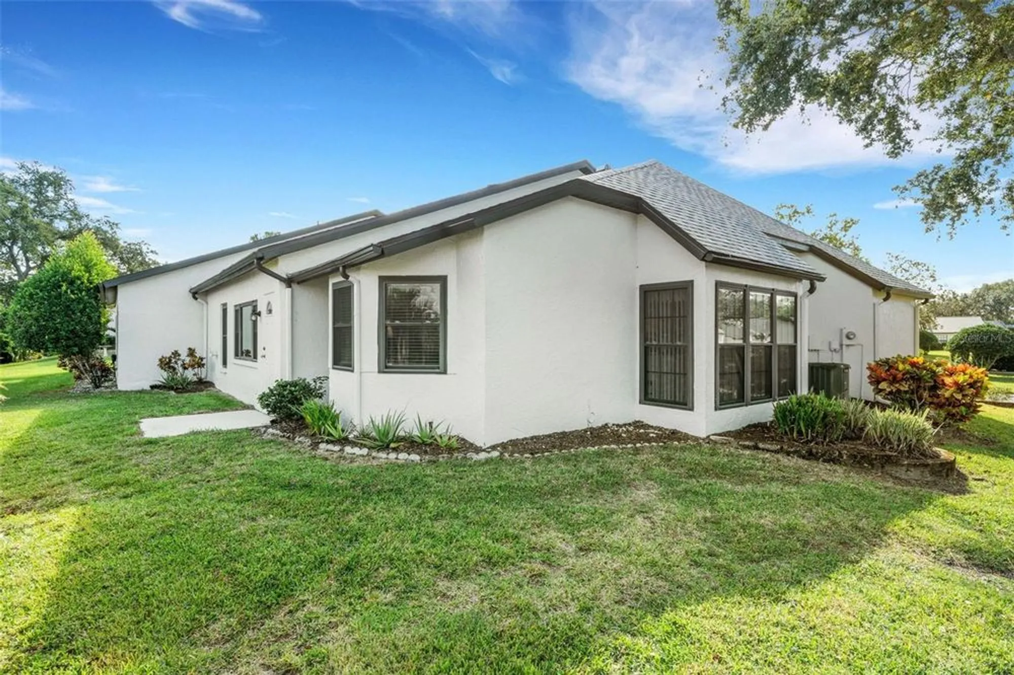 Property Slideshow image 38 of 79 | 3681 ridgemont ct, Palm Harbor, FL, 34684