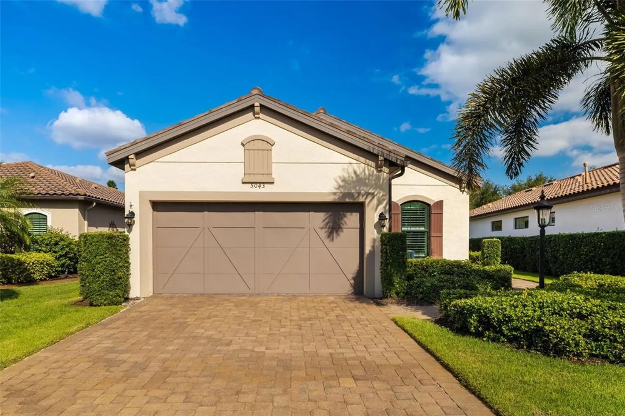 Property Slideshow image 2 of 55 | 5043 serata dr, Bradenton, FL, 34211