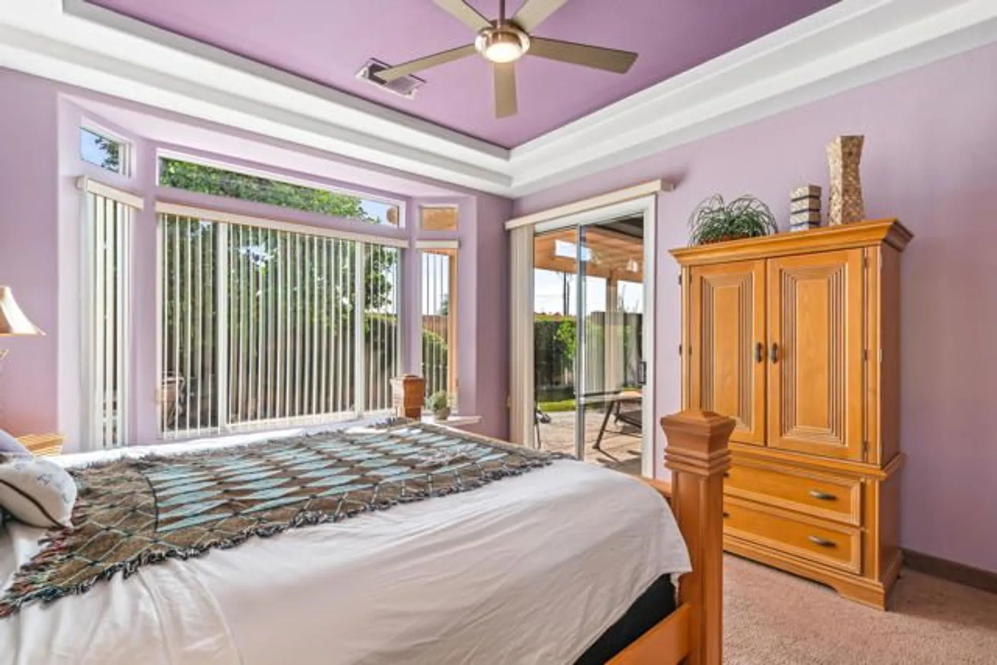 Property Slideshow image 19 of 51 | 43774 royal saint george dr, Indio, CA, 92201