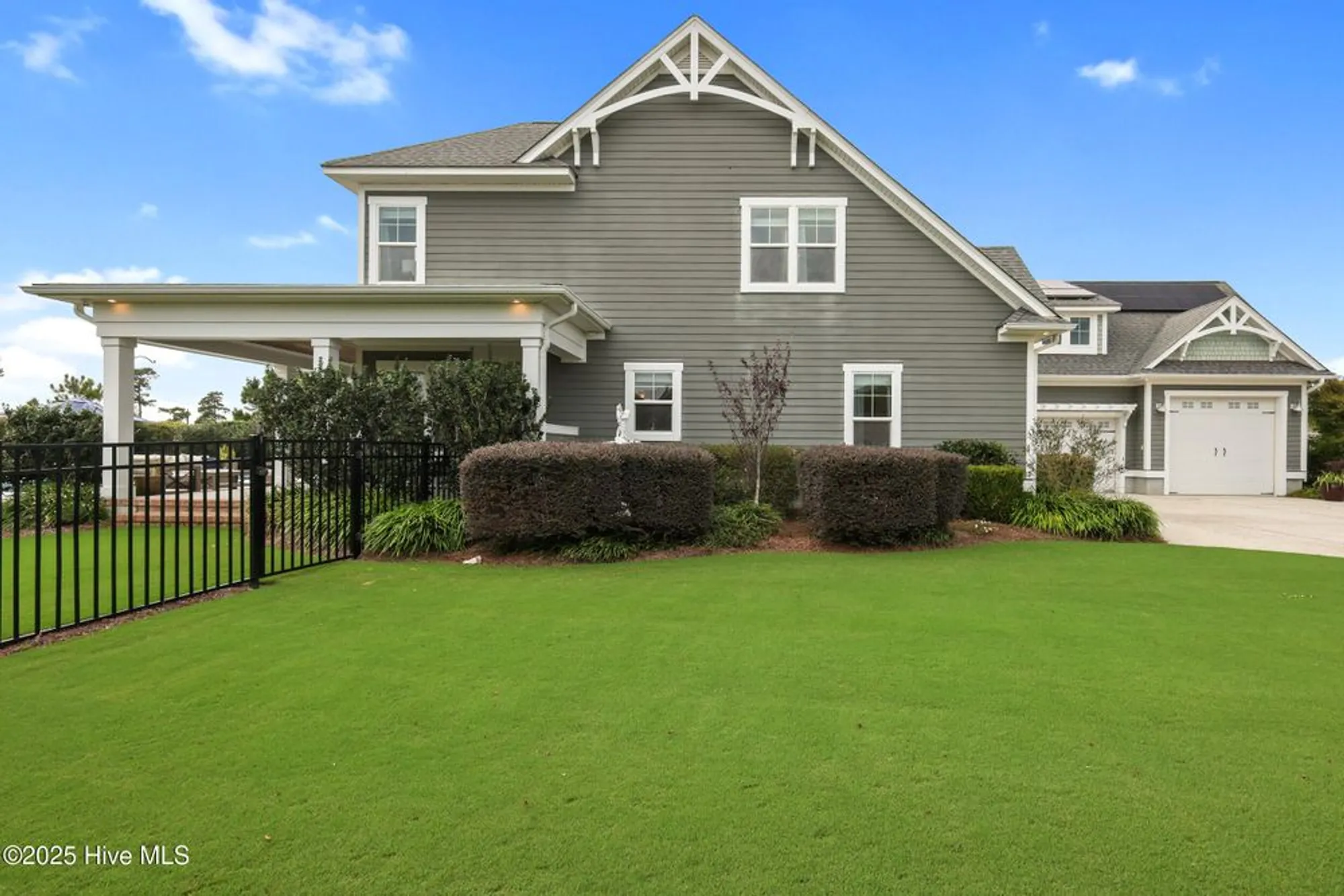 Property Slideshow image 6 of 93 | 2101 cokesbury ct, Leland, NC, 28451