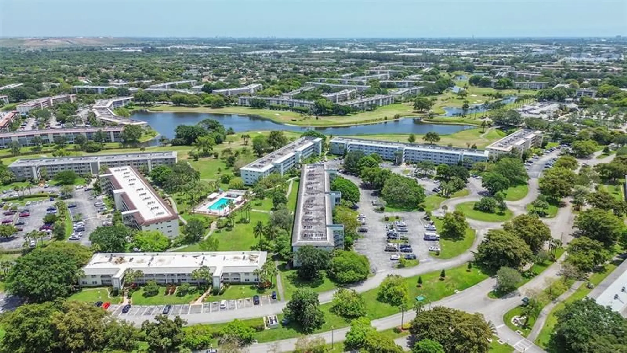 Property Slideshow image 36 of 43 | 2804 victoria way c3, Coconut Creek, FL, 33066