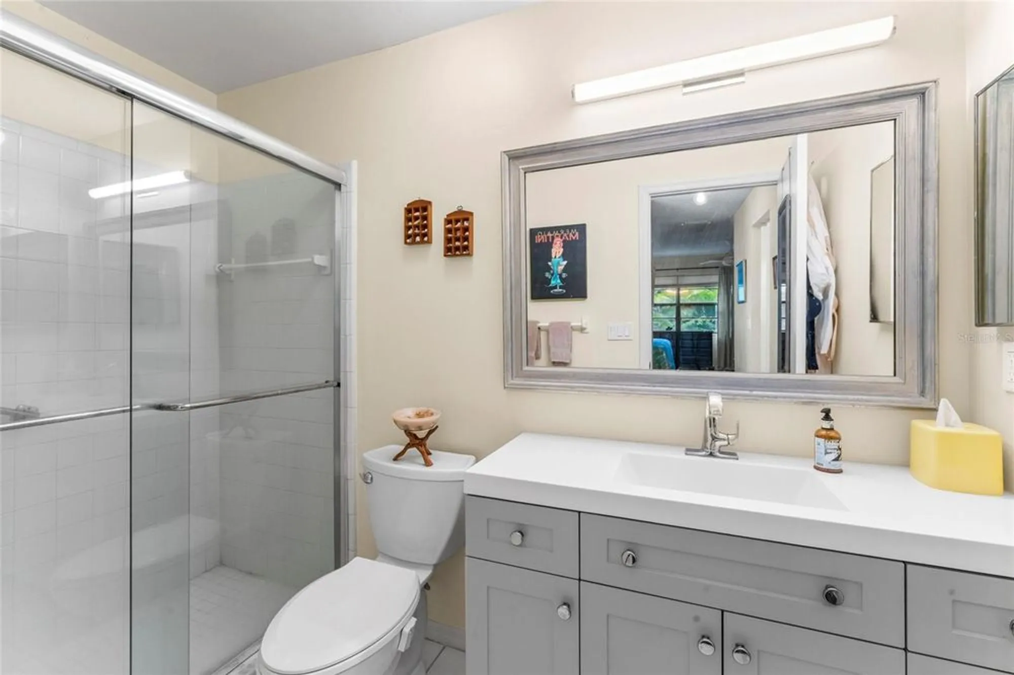 Property Slideshow image 32 of 52 | 1817 new bedford dr, Sun City Center, FL, 33573