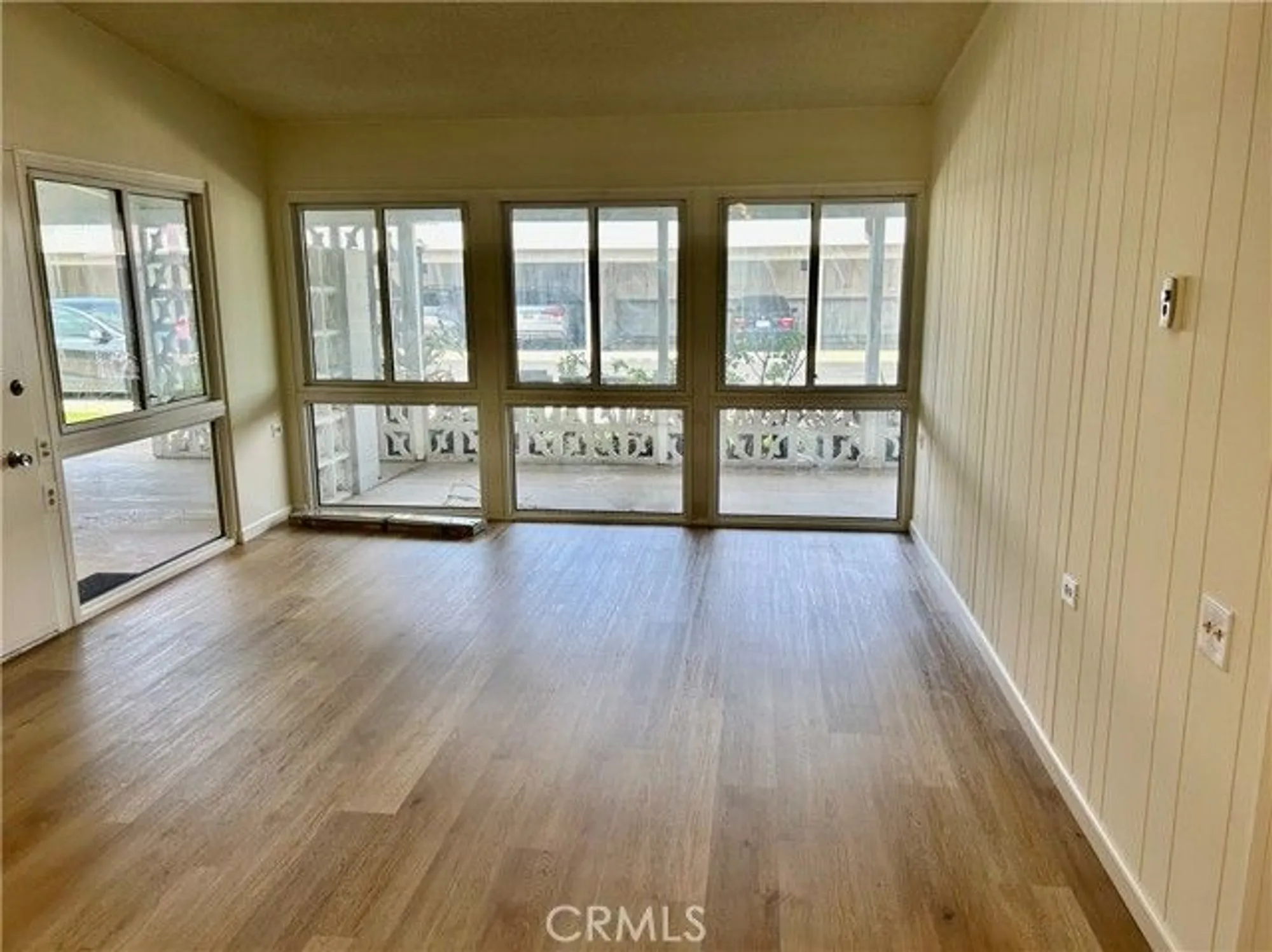 Property Slideshow image 2 of 10 | 1660 monterey rd, Seal Beach, CA, 90740