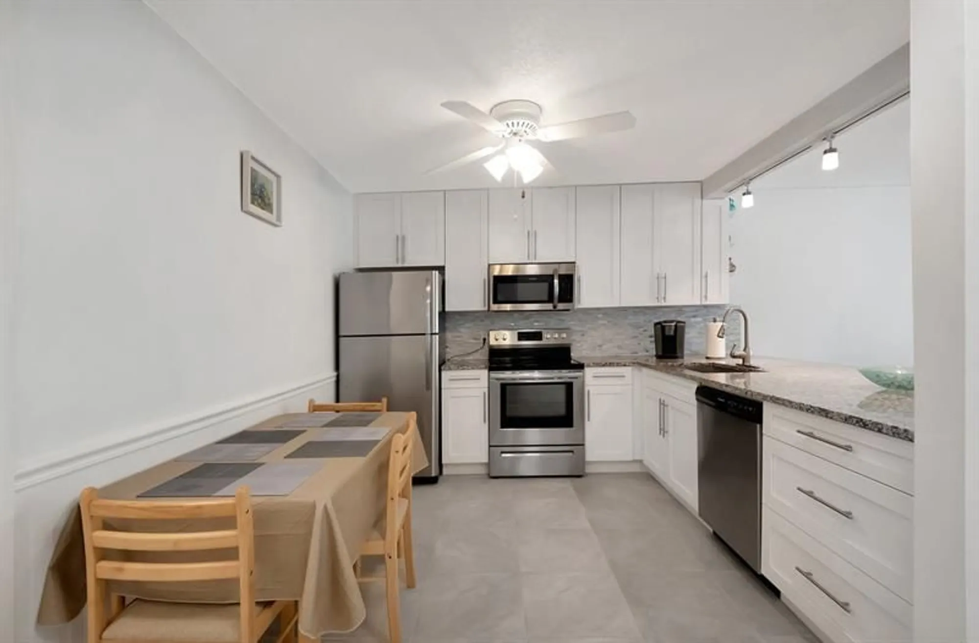 Property Slideshow image 9 of 52 | 9110 fairbanks ln apt 5, Boca Raton, FL, 33496