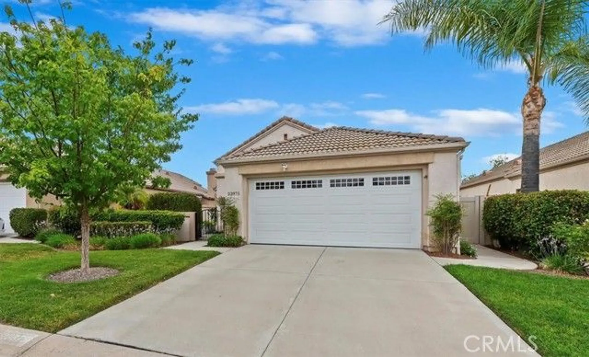 Property Slideshow image 2 of 59 | 23975 via pamilla, Murrieta, CA, 92562