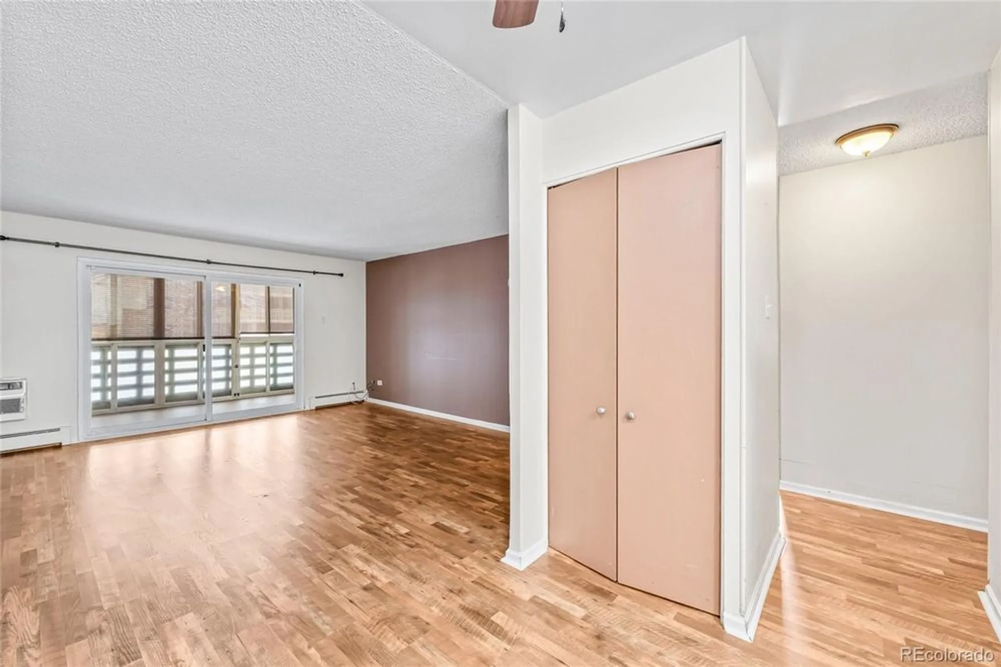 Property Slideshow image 10 of 34 | 610 s alton way 1b, Denver, CO, 80247