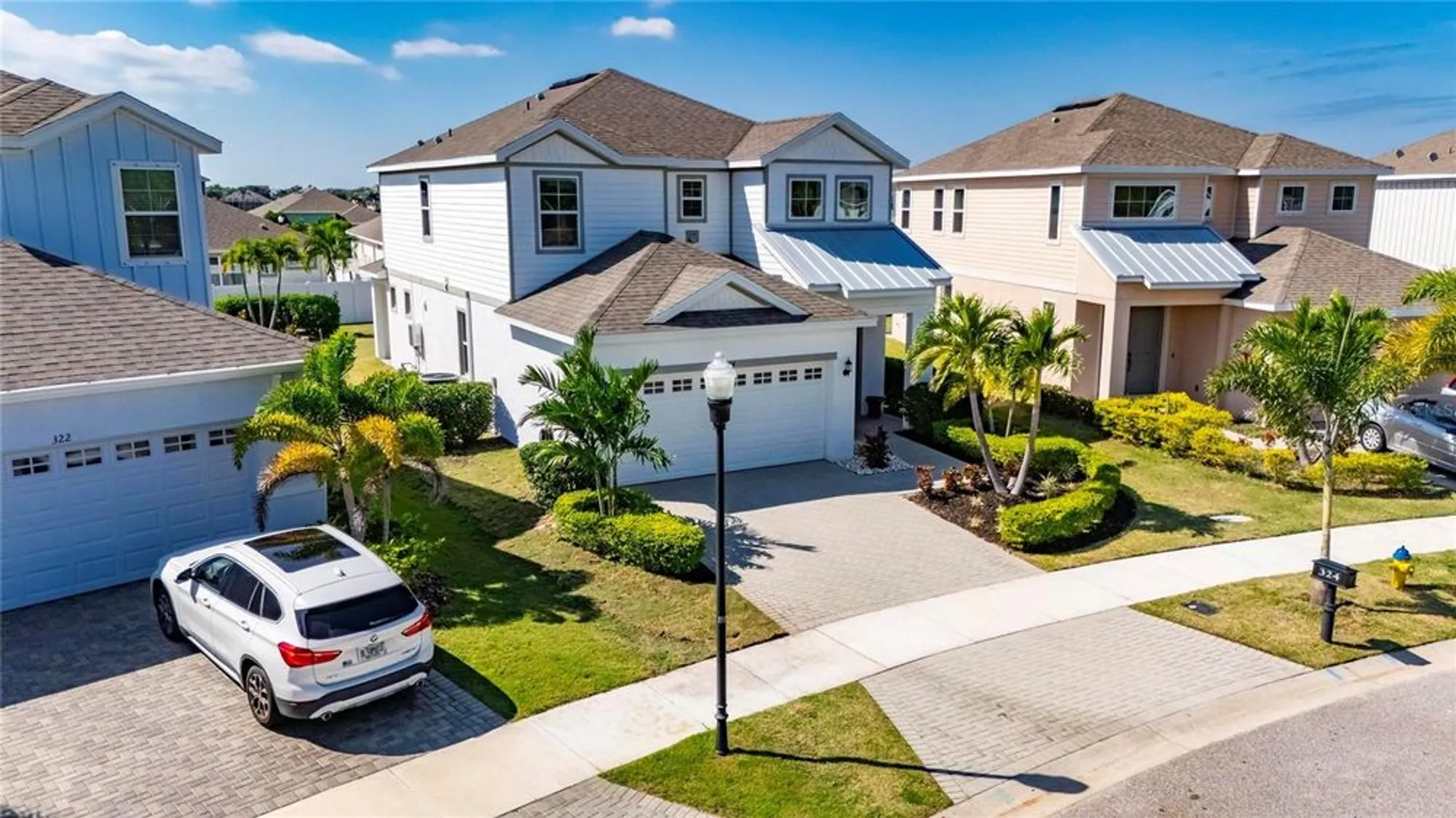 Property Slideshow image 69 of 91 | 324 blackrock ln, Apollo Beach, FL, 33572